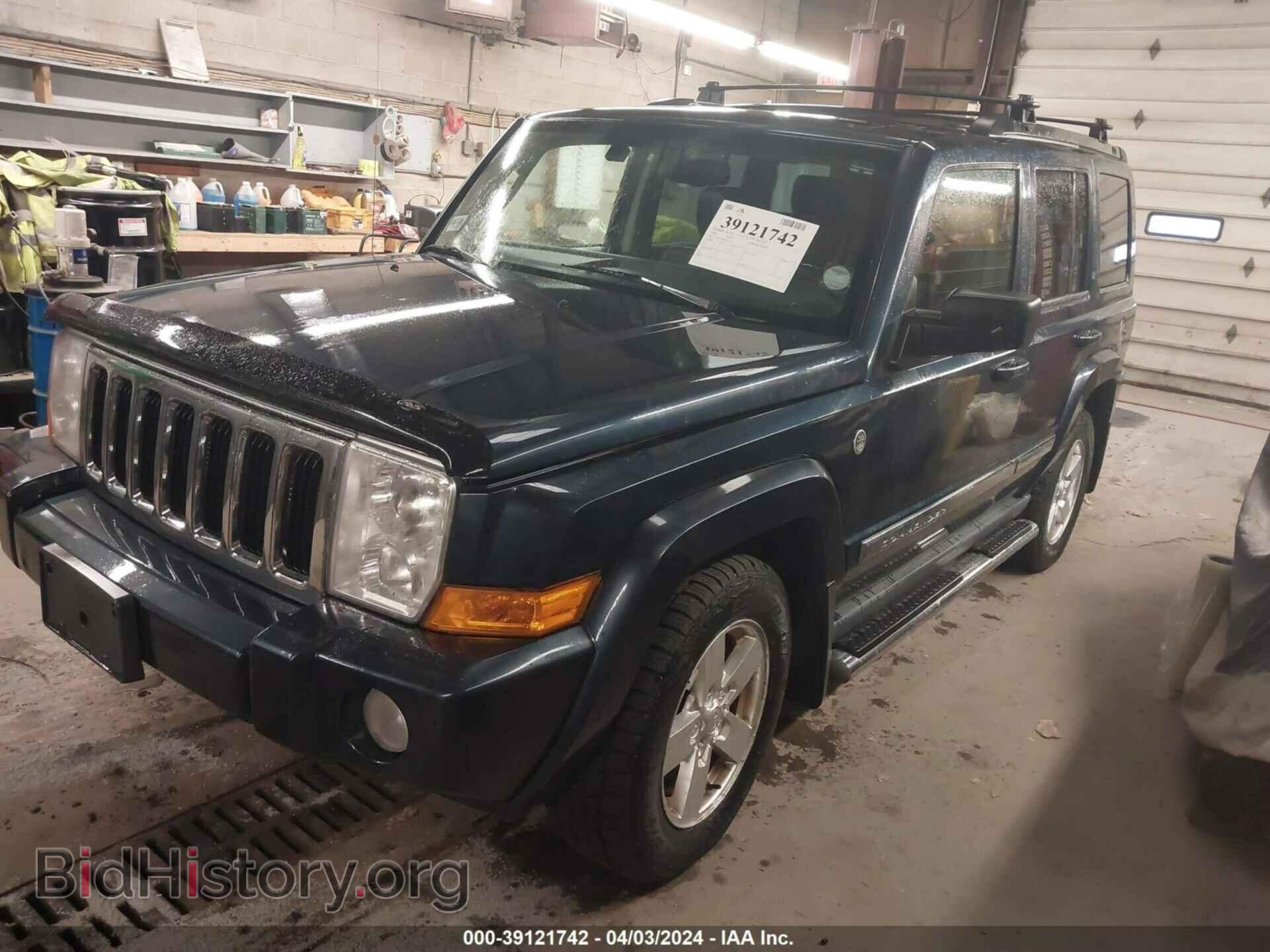 2008 JEEP COMMANDER - VIN: 1J8HG58N98C212281 - Фото 2