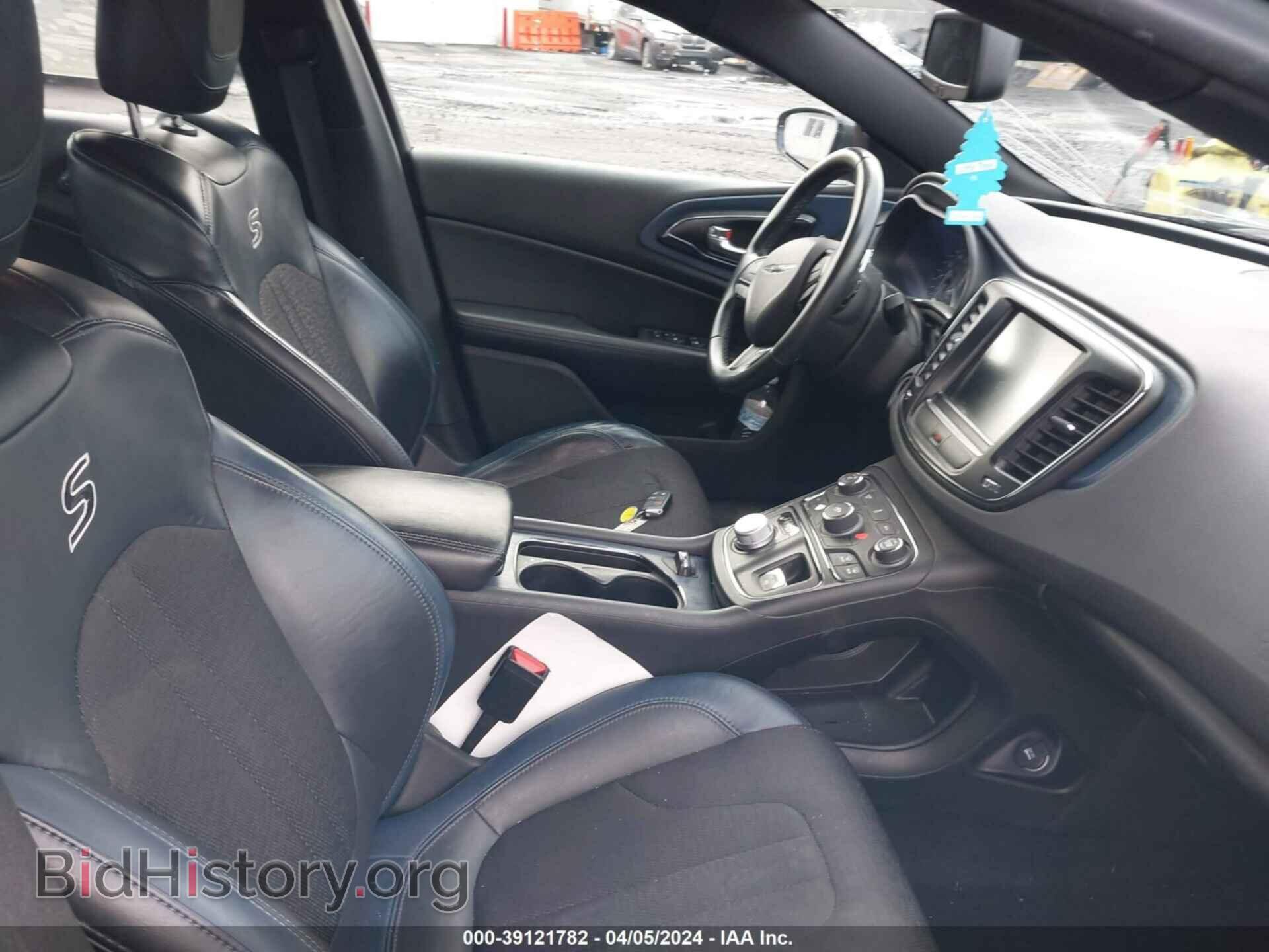 2016 CHRYSLER 200 - VIN: 1C3CCCBB5GN108118 - Фото 5
