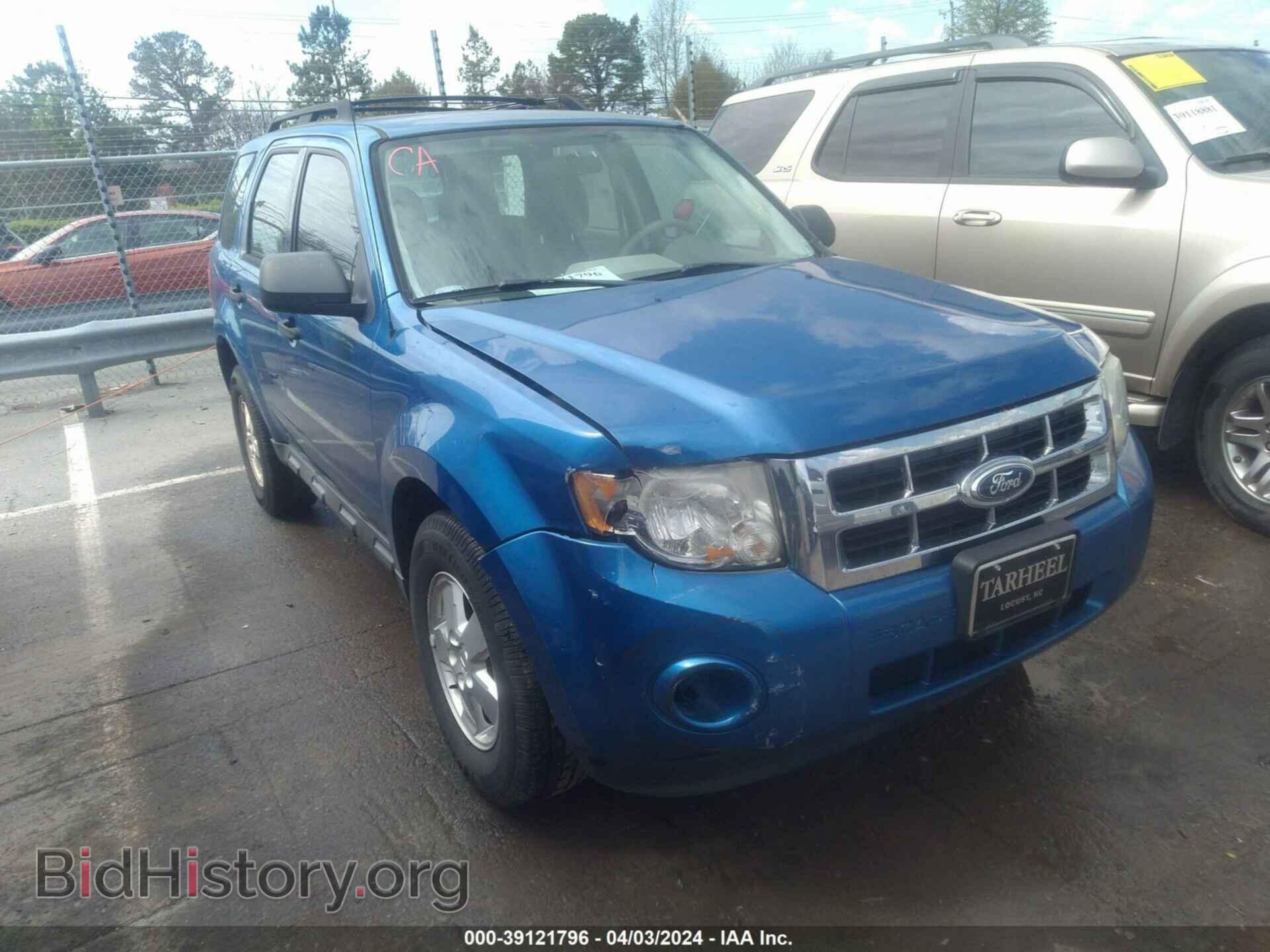 Фотография 1FMCU0C76BKB77407 - FORD ESCAPE 2011