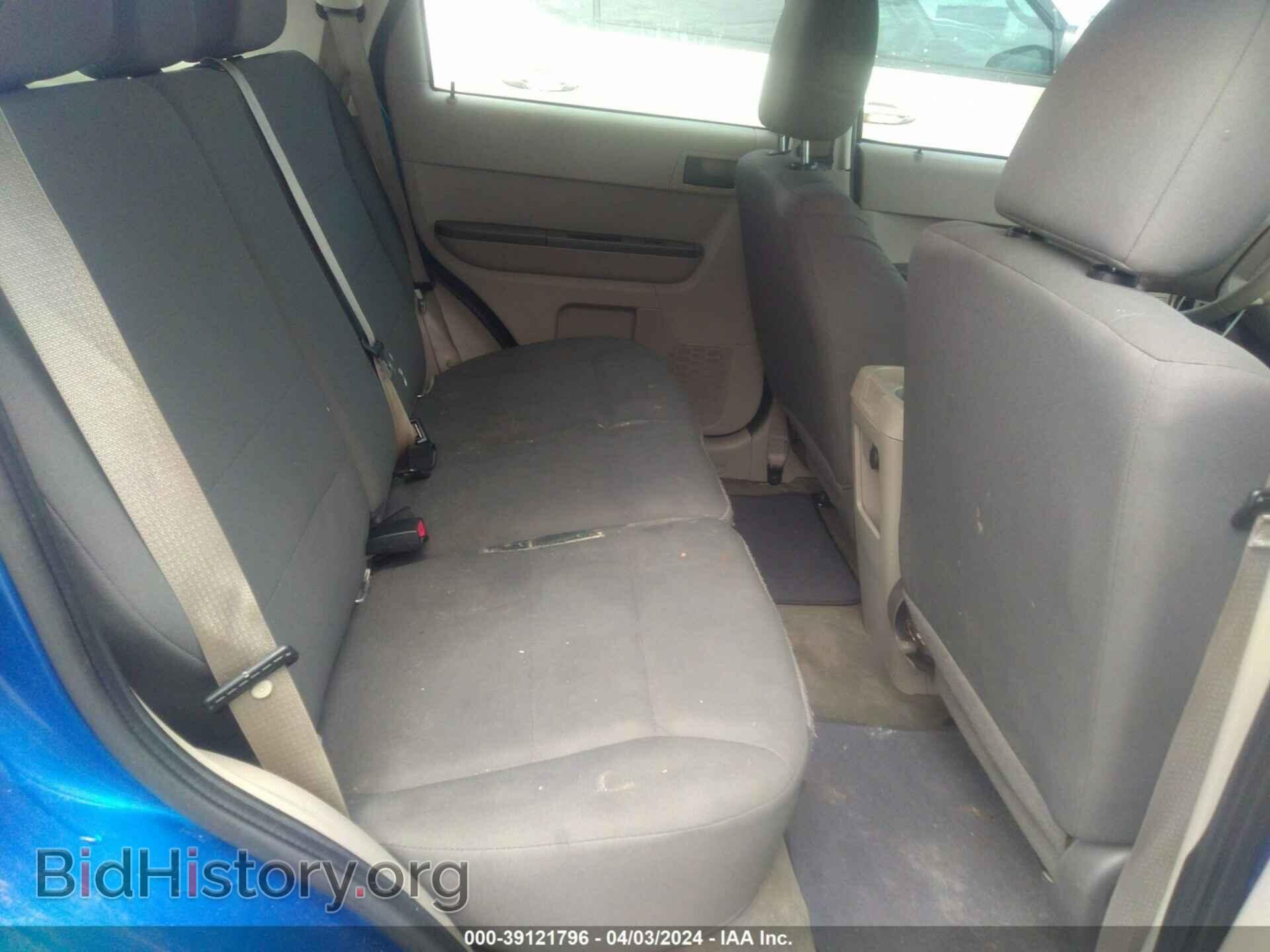 2011 FORD ESCAPE - VIN: 1FMCU0C76BKB77407 - Фото 8