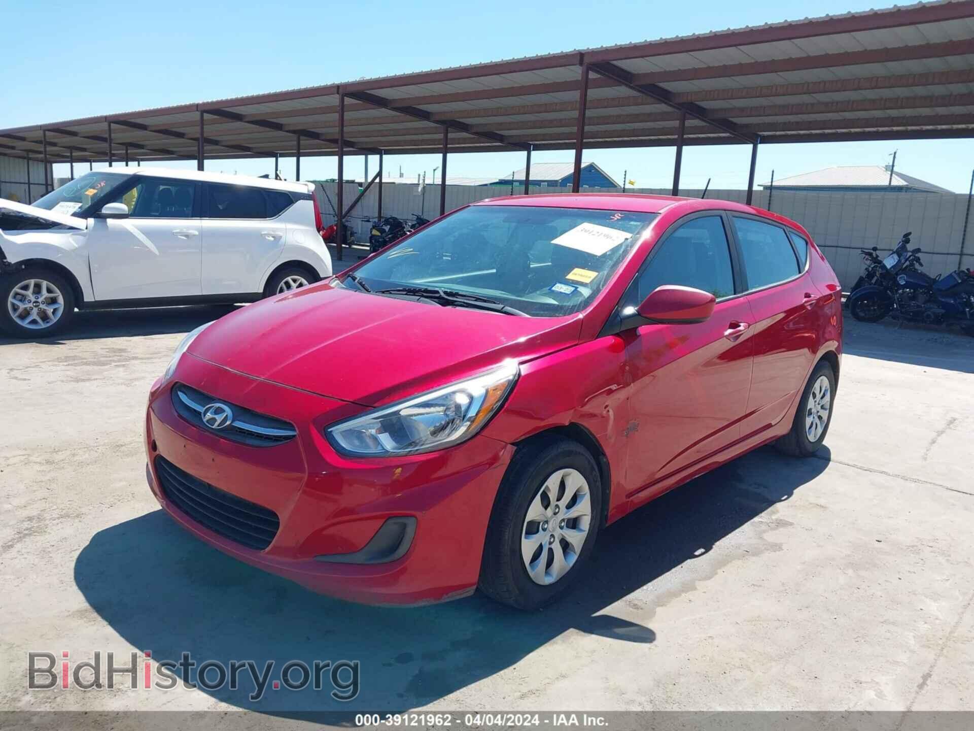2017 HYUNDAI ACCENT - VIN: KMHCT5AE9HU340498 - Фото 2