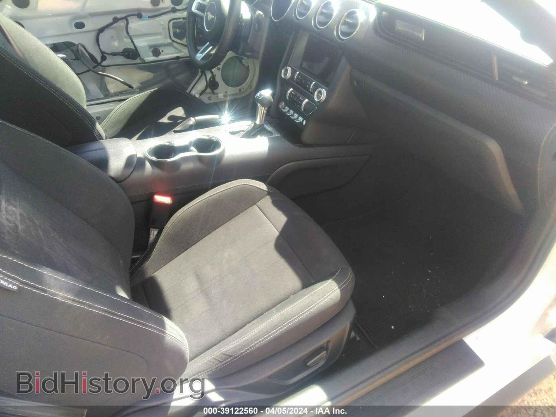 2021 FORD MUSTANG - VIN: 1FA6P8TH2M5113758 - Фото 5