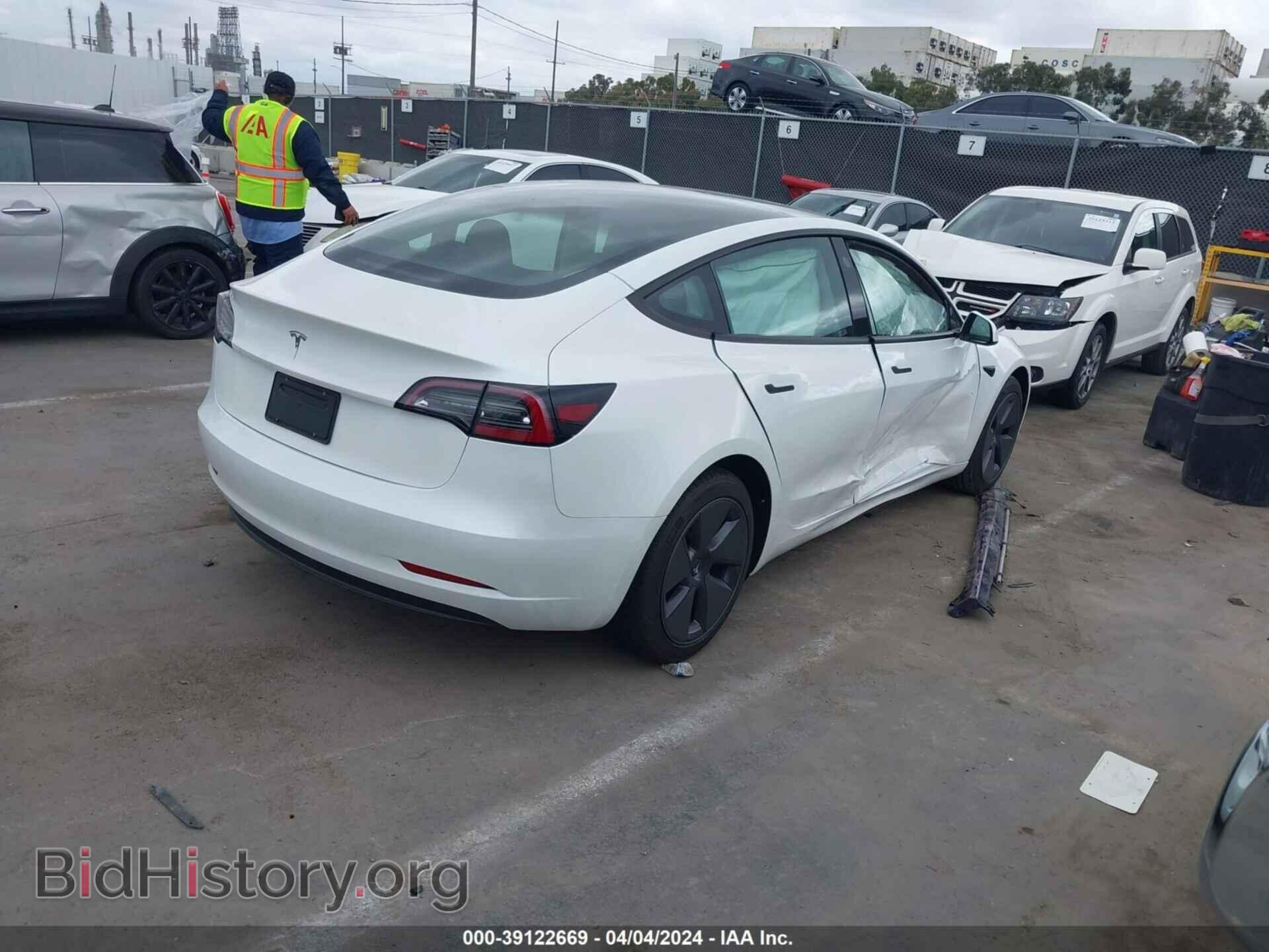 2023 TESLA MODEL 3 - VIN: 5YJ3E1EA0PF570484 - Фото 4