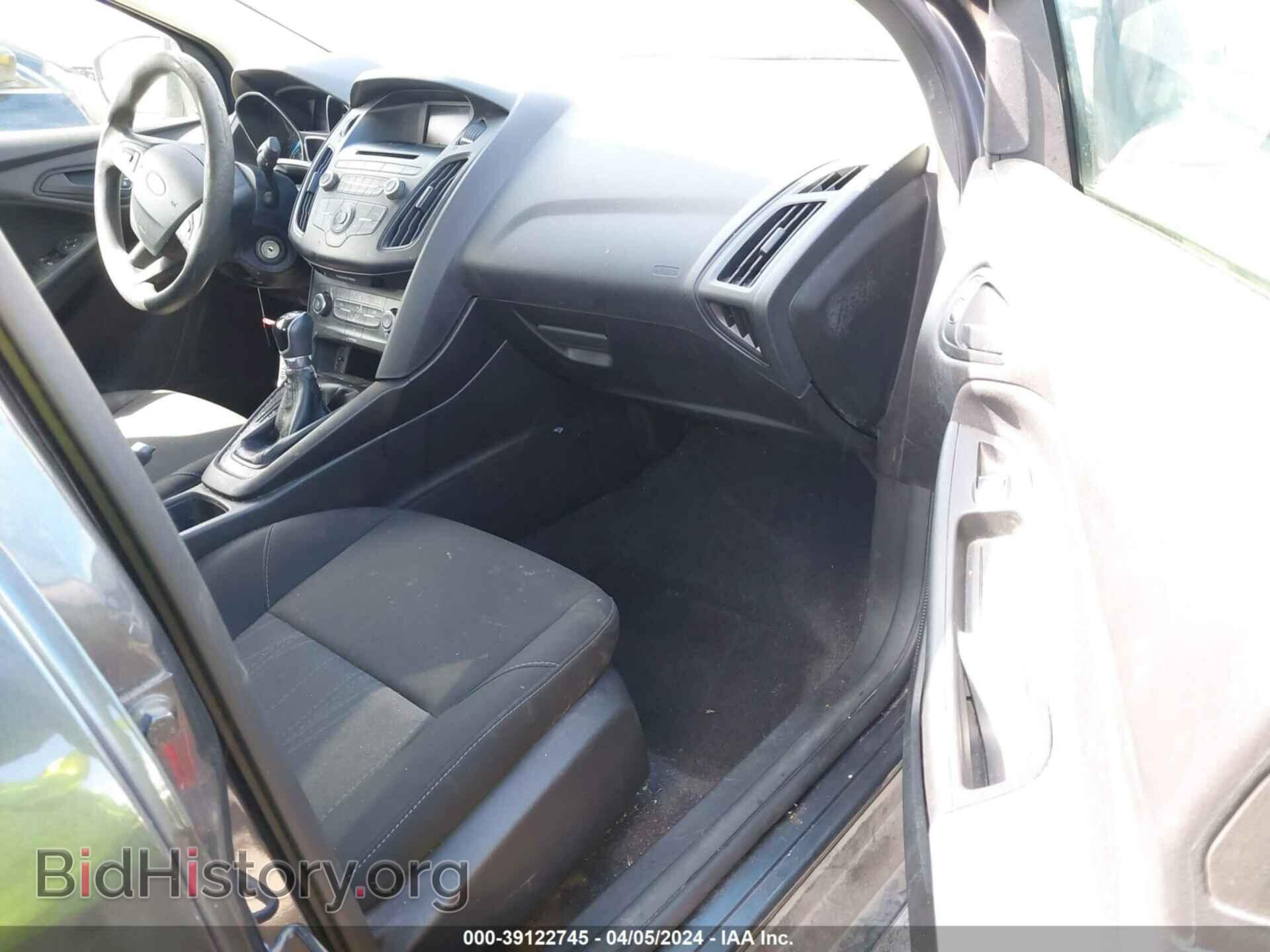 2017 FORD FOCUS - VIN: 1FADP3E27HL308646 - Фото 5