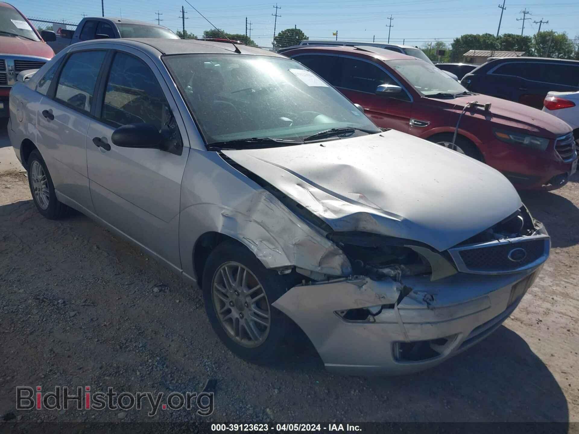 Фотография 1FAFP34N36W109495 - FORD FOCUS 2006