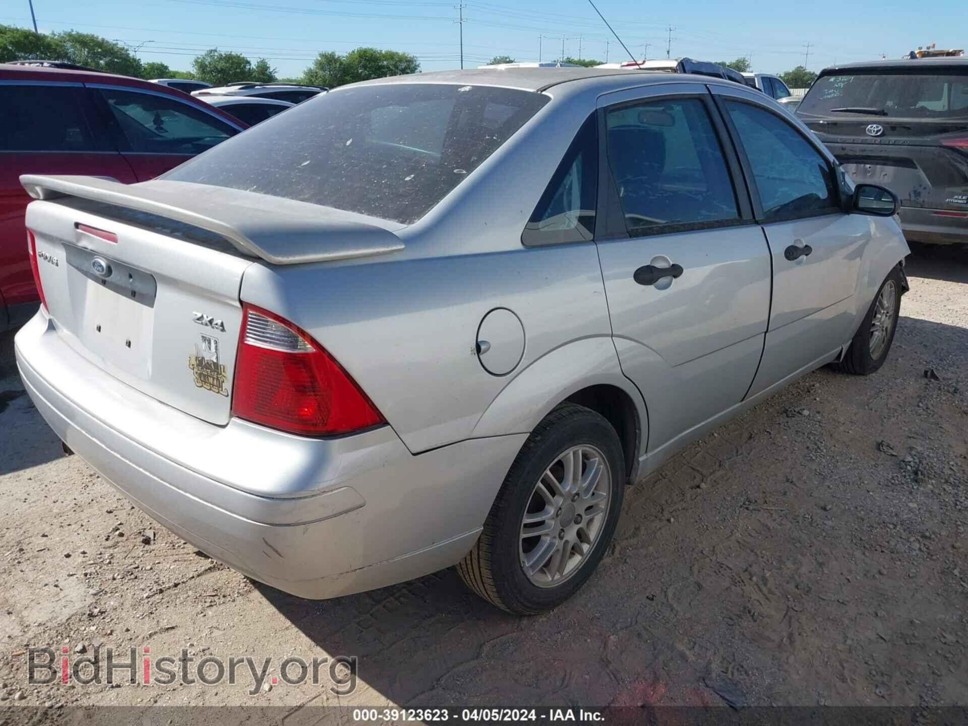 2006 FORD FOCUS - VIN: 1FAFP34N36W109495 - Фото 4