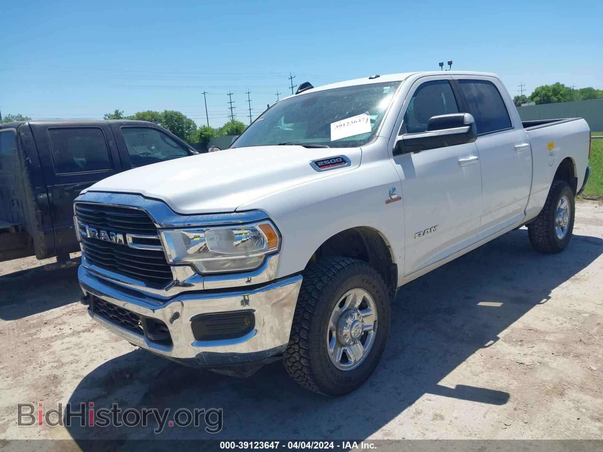 2021 RAM 2500 - VIN: 3C6UR5DL9MG652567 - Фото 2