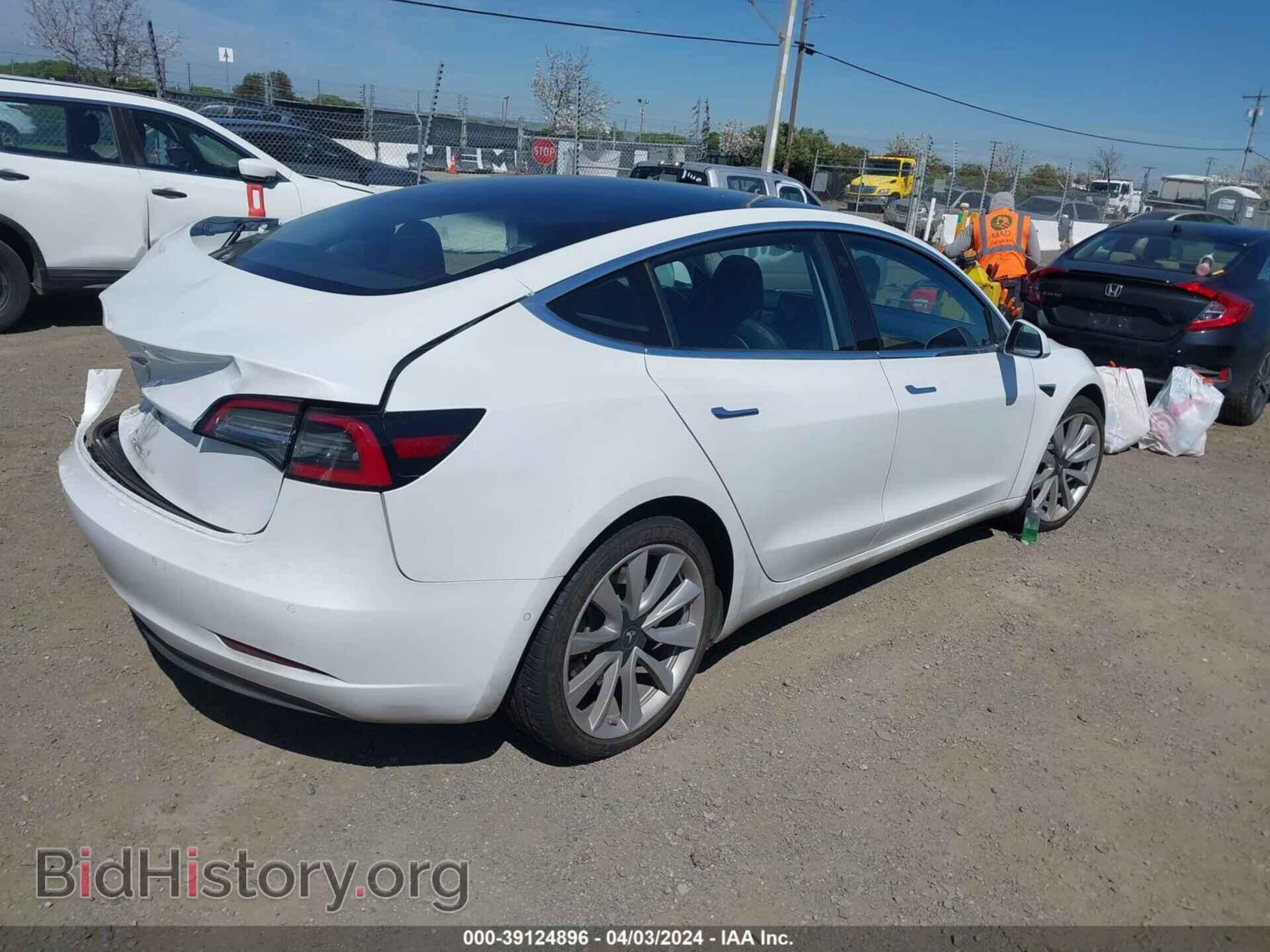 2018 TESLA MODEL 3 - VIN: 5YJ3E1EAXJF049151 - Photo 4