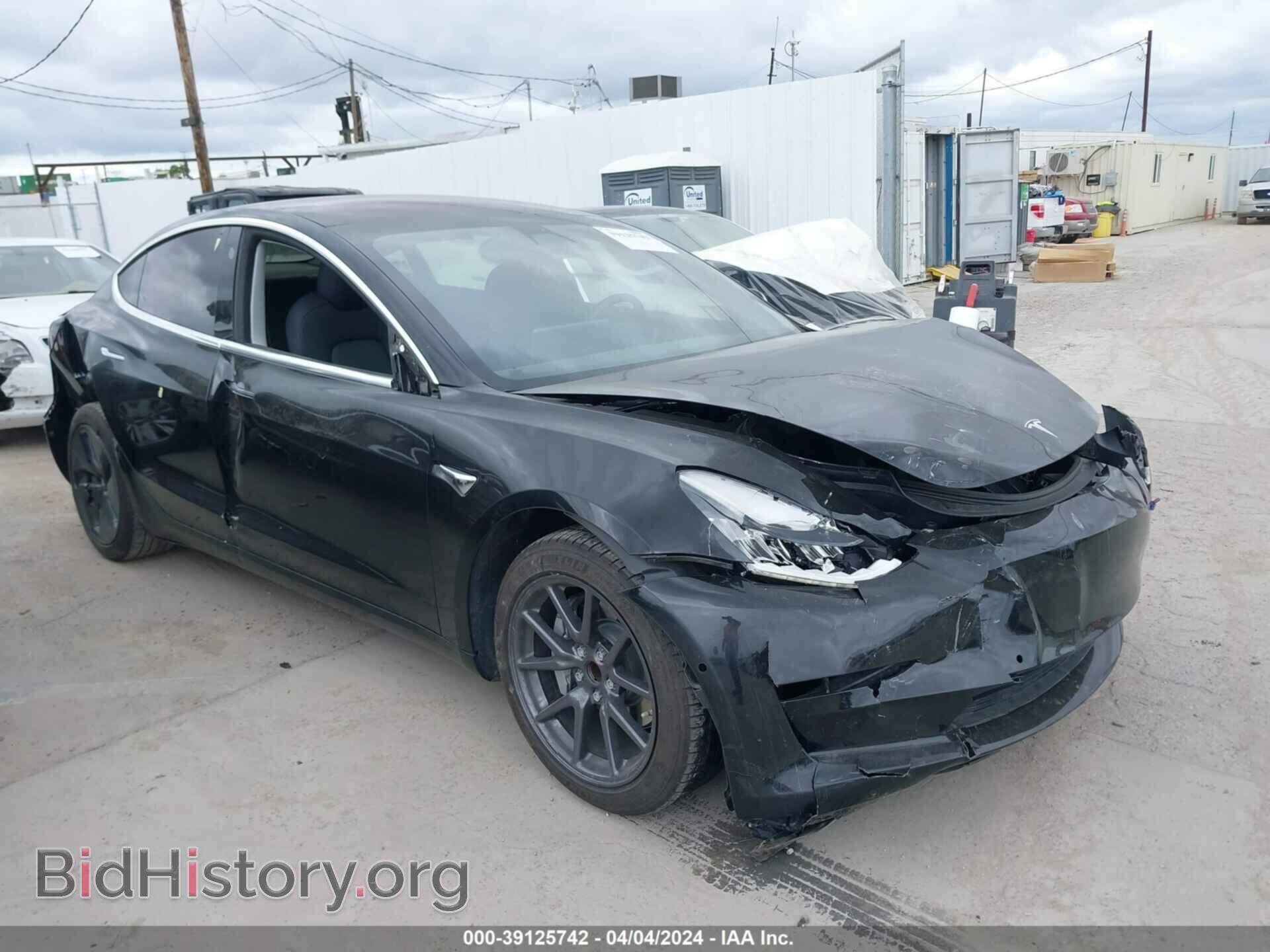 Фотография 5YJ3E1EA2JF039925 - TESLA MODEL 3 2018