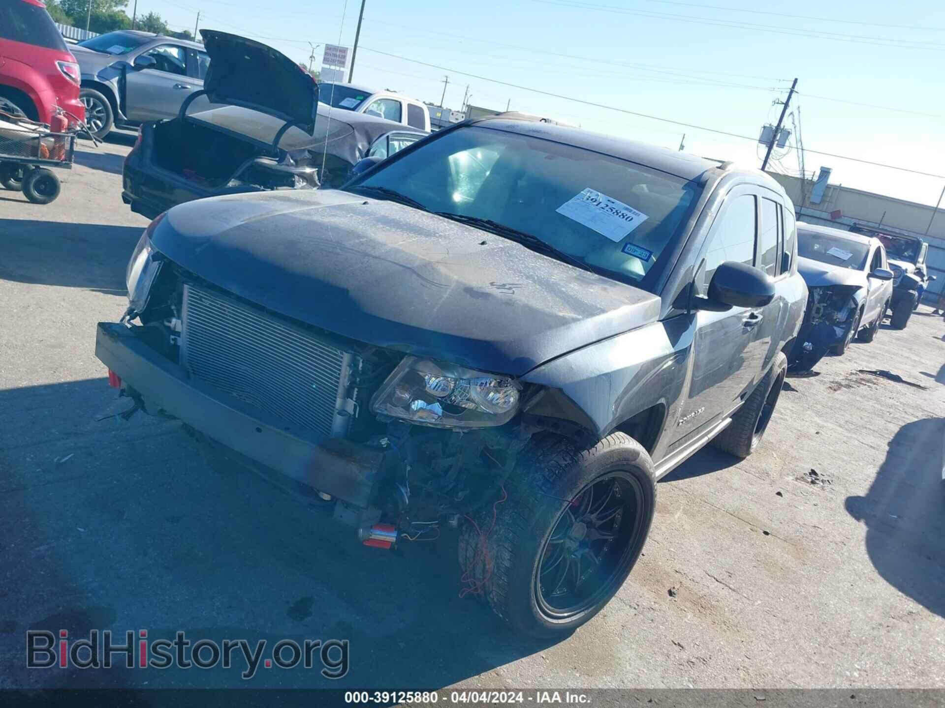 2014 JEEP COMPASS - VIN: 1C4NJCEA4ED671208 - Photo 2