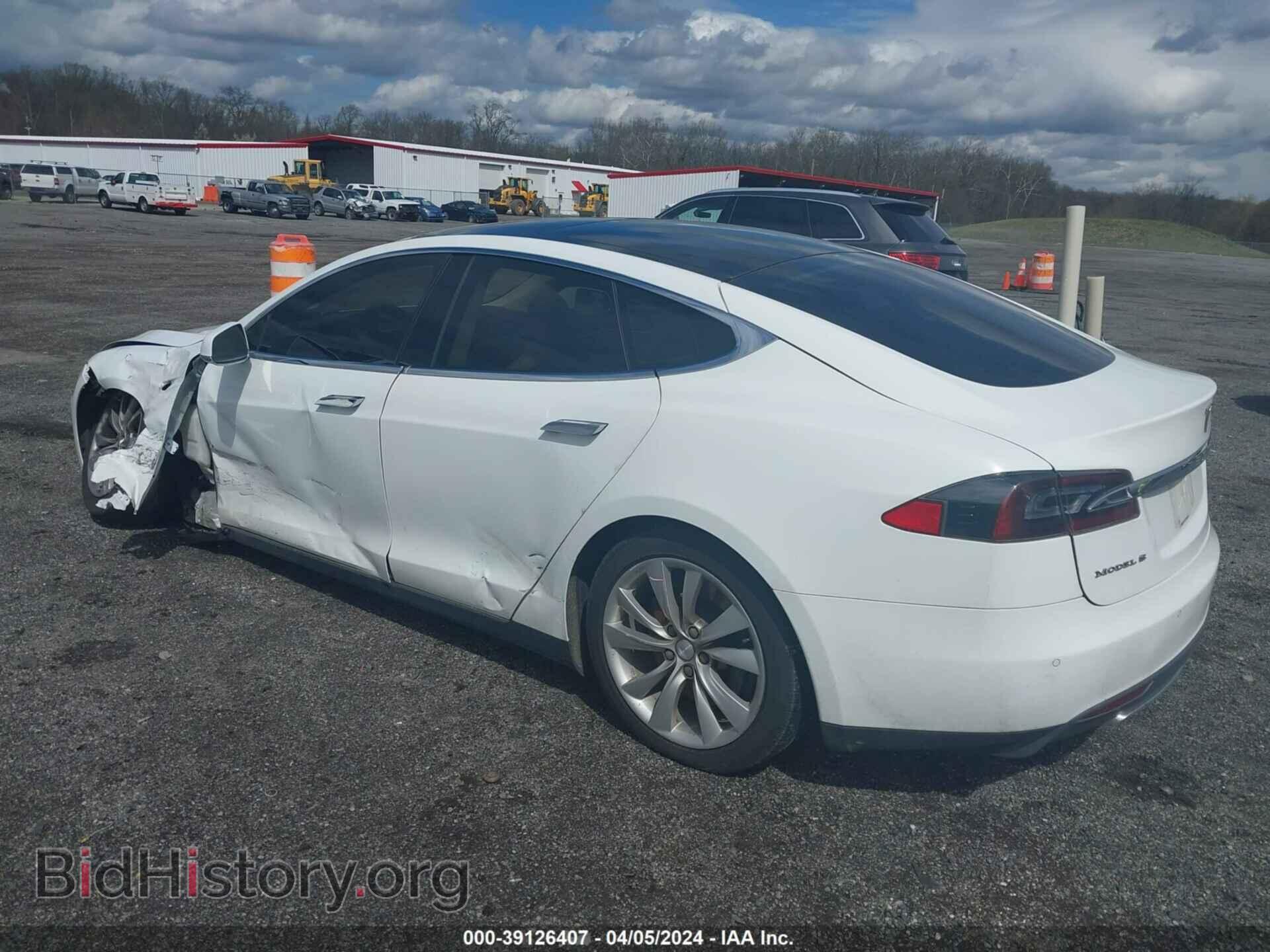 2014 TESLA MODEL S - VIN: 5YJSA1H15EFP52875 - Фото 3