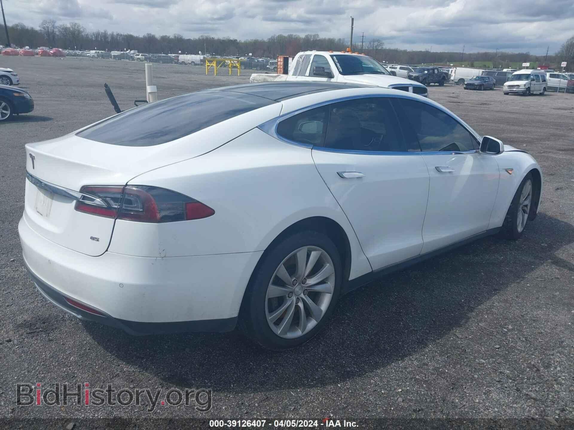 2014 TESLA MODEL S - VIN: 5YJSA1H15EFP52875 - Фото 4