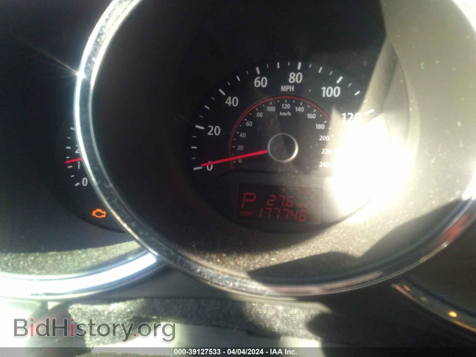 2011 KIA SORENTO - VIN: 5XYKT3A17BG108105 - Фото 7