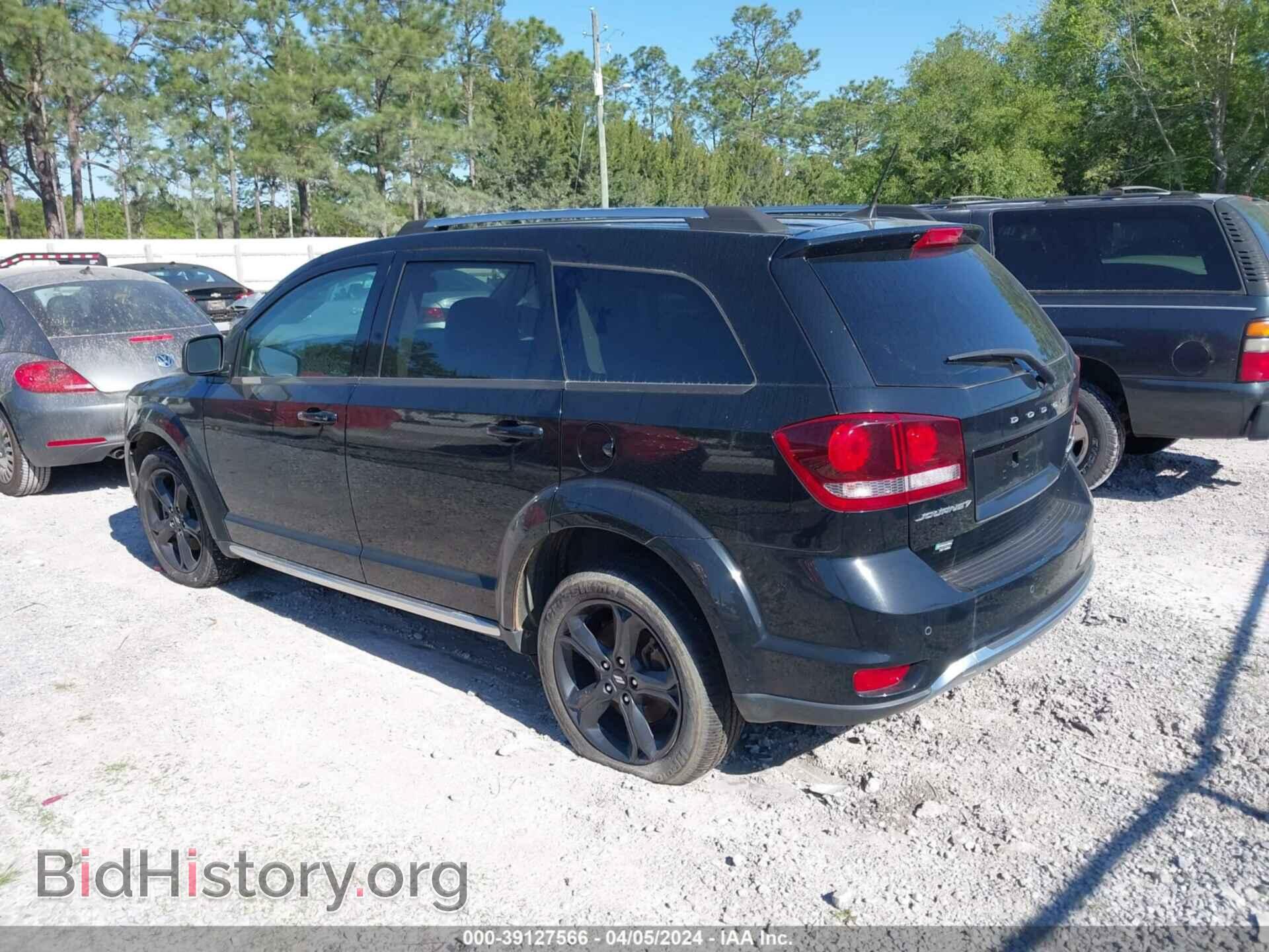 2020 DODGE JOURNEY - VIN: 3C4PDCGB8LT267017 - Фото 3