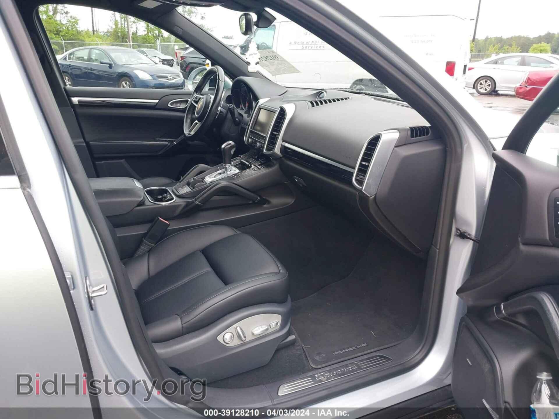 2016 PORSCHE CAYENNE - VIN: WP1AA2A20GLA03226 - Фото 5