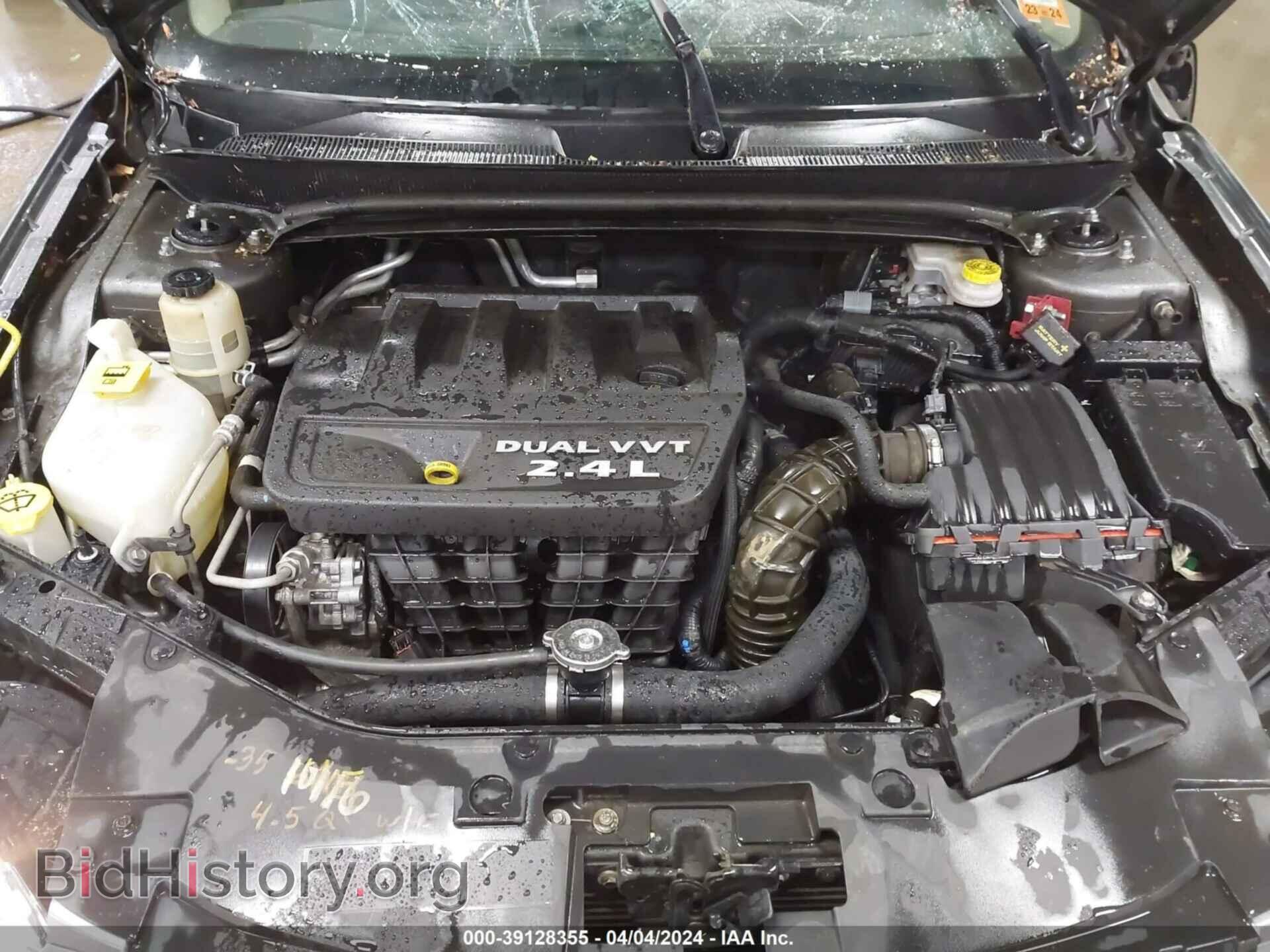 2011 CHRYSLER 200 - VIN: 1C3BC2FB0BN580302 - Photo 10