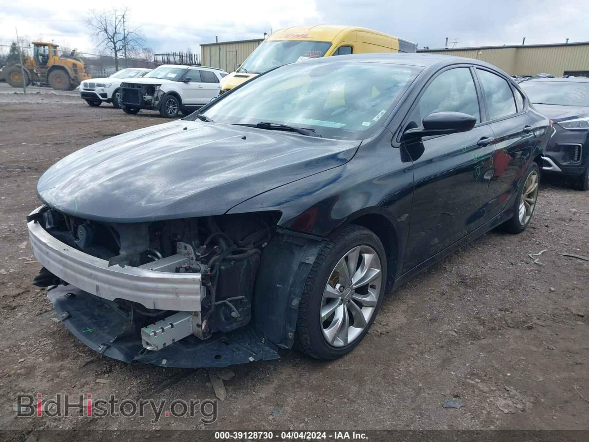 2015 CHRYSLER 200 - VIN: 1C3CCCBB5FN748912 - Фото 2