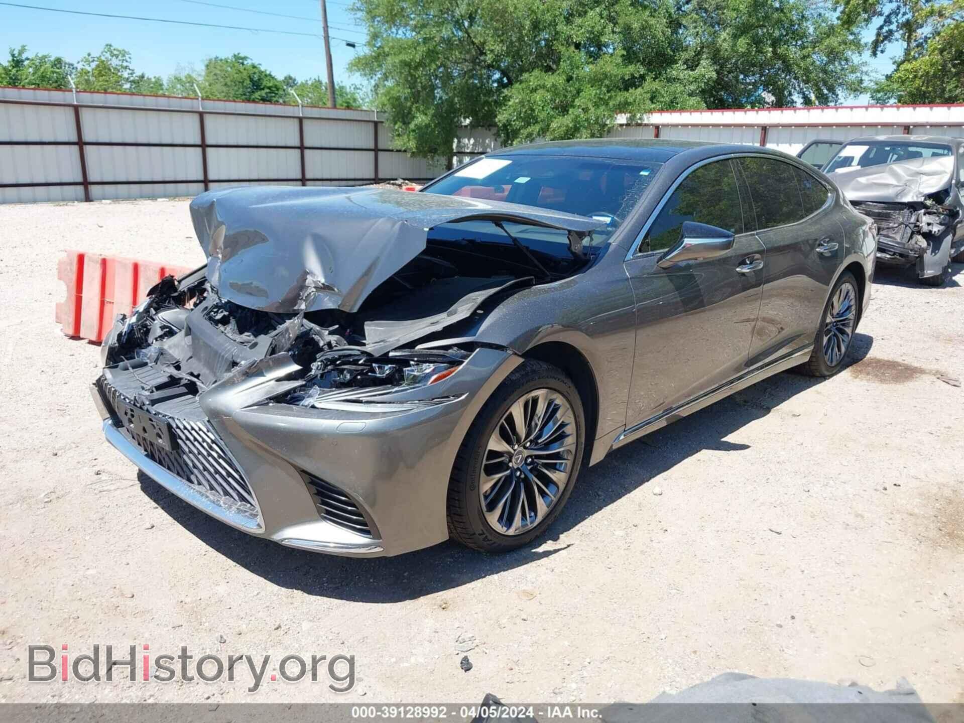 2018 LEXUS LS 500 - VIN: JTHB5LFF3J5005977 - Photo 2