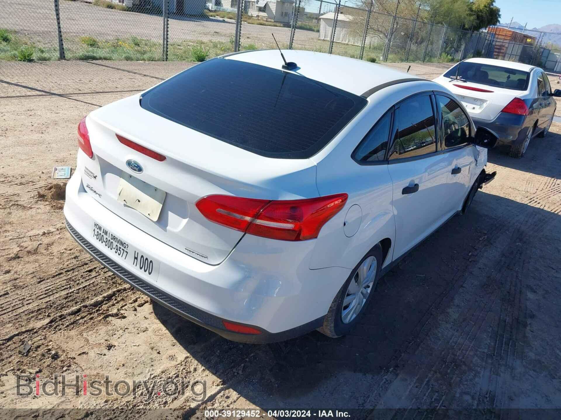 2016 FORD FOCUS - VIN: 1FADP3E27GL214247 - Photo 4