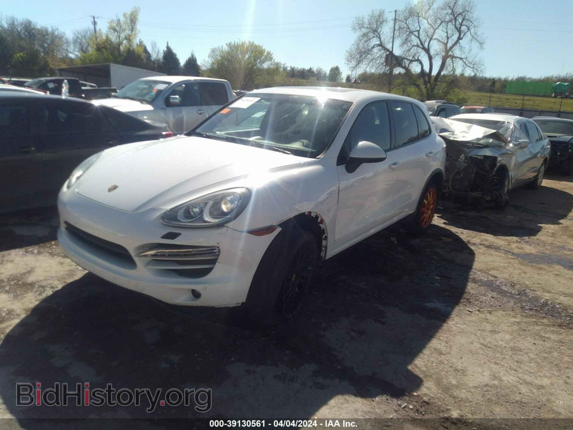 2014 PORSCHE CAYENNE - VIN: WP1AA2A27ELA03348 - Фото 2