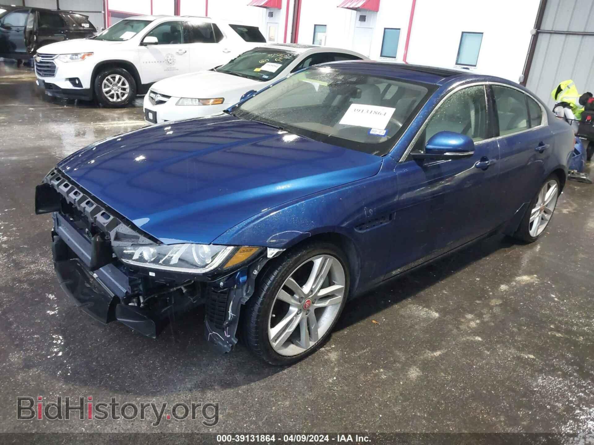 2017 JAGUAR XE - VIN: SAJAE4BV0HA951117 - Фото 2