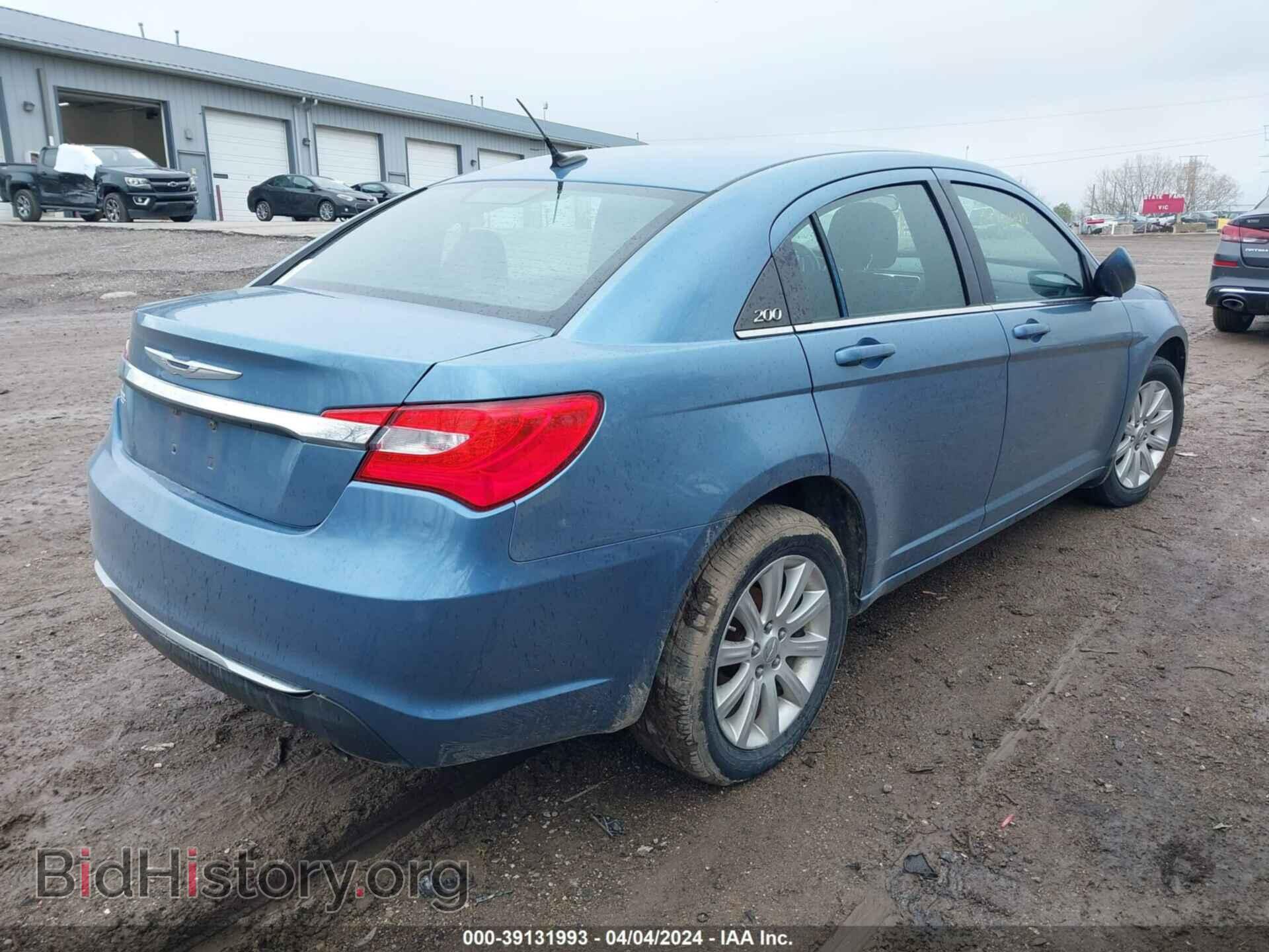 2011 CHRYSLER 200 - VIN: 1C3BC1FB8BN602394 - Фото 4