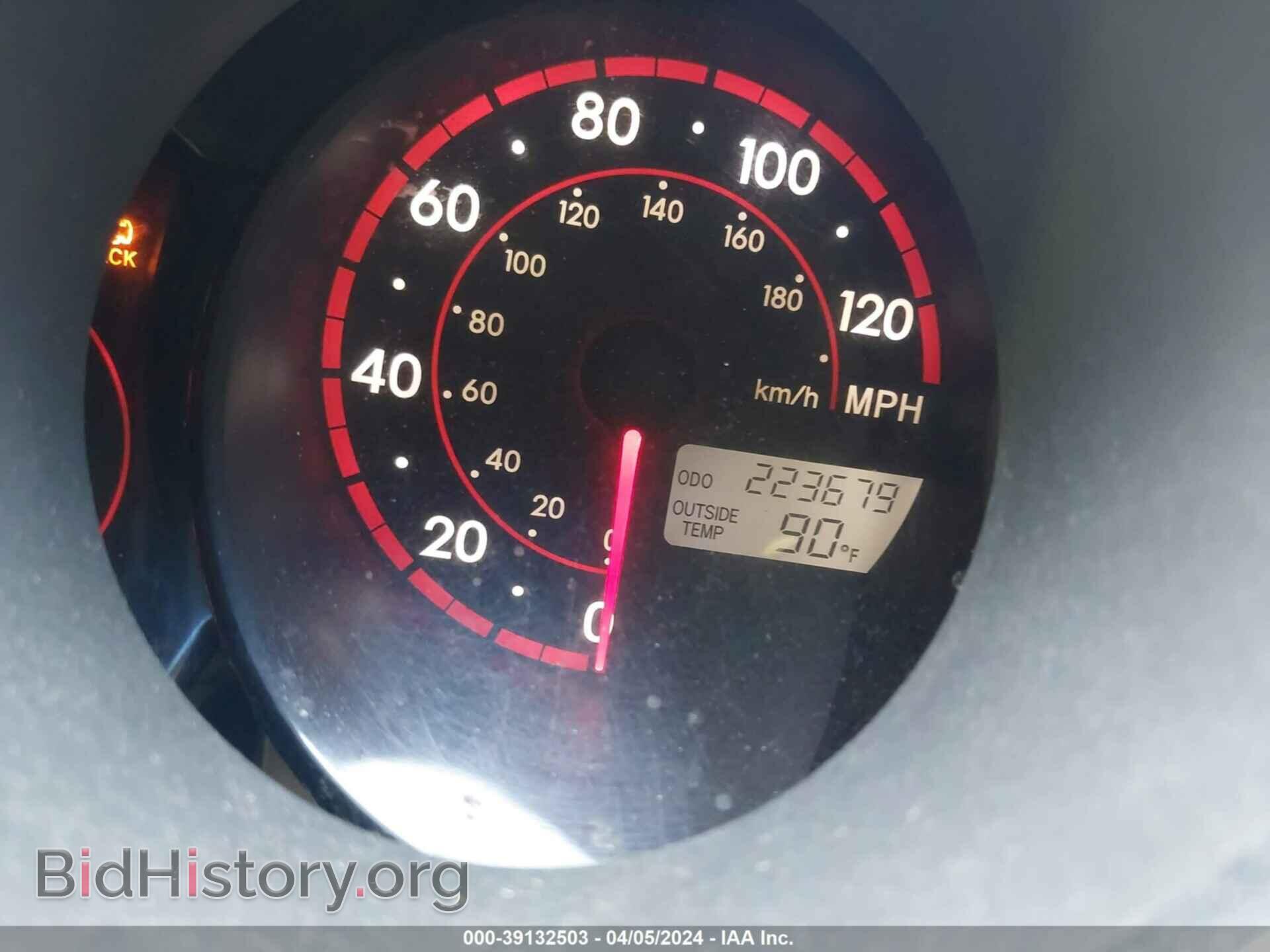 2006 TOYOTA MATRIX - VIN: 2T1KR32E46C581462 - Фото 7
