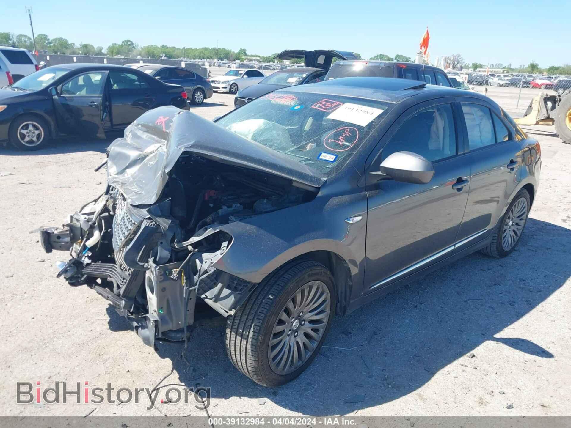 2010 SUZUKI KIZASHI - VIN: JS2RE9A58A6100486 - Фото 2