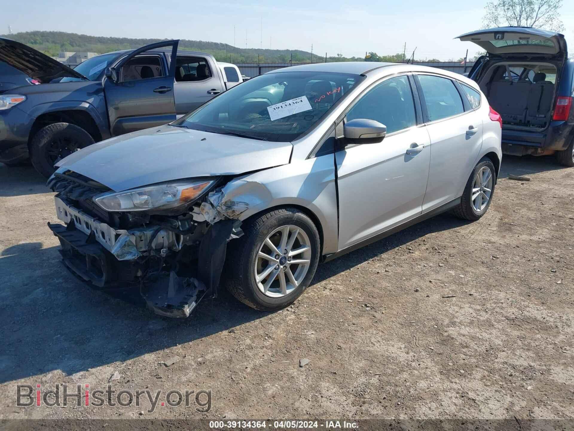 2017 FORD FOCUS - VIN: 1FADP3K20HL319766 - Фото 2