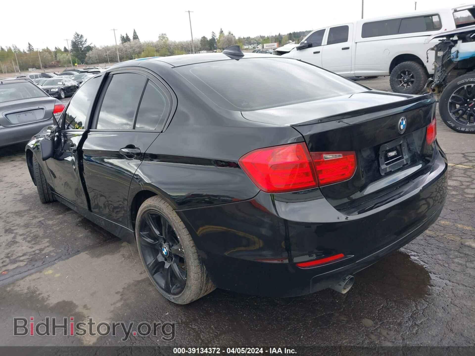 2015 BMW 320I - VIN: WBA3C3C58FP664220 - Фото 3