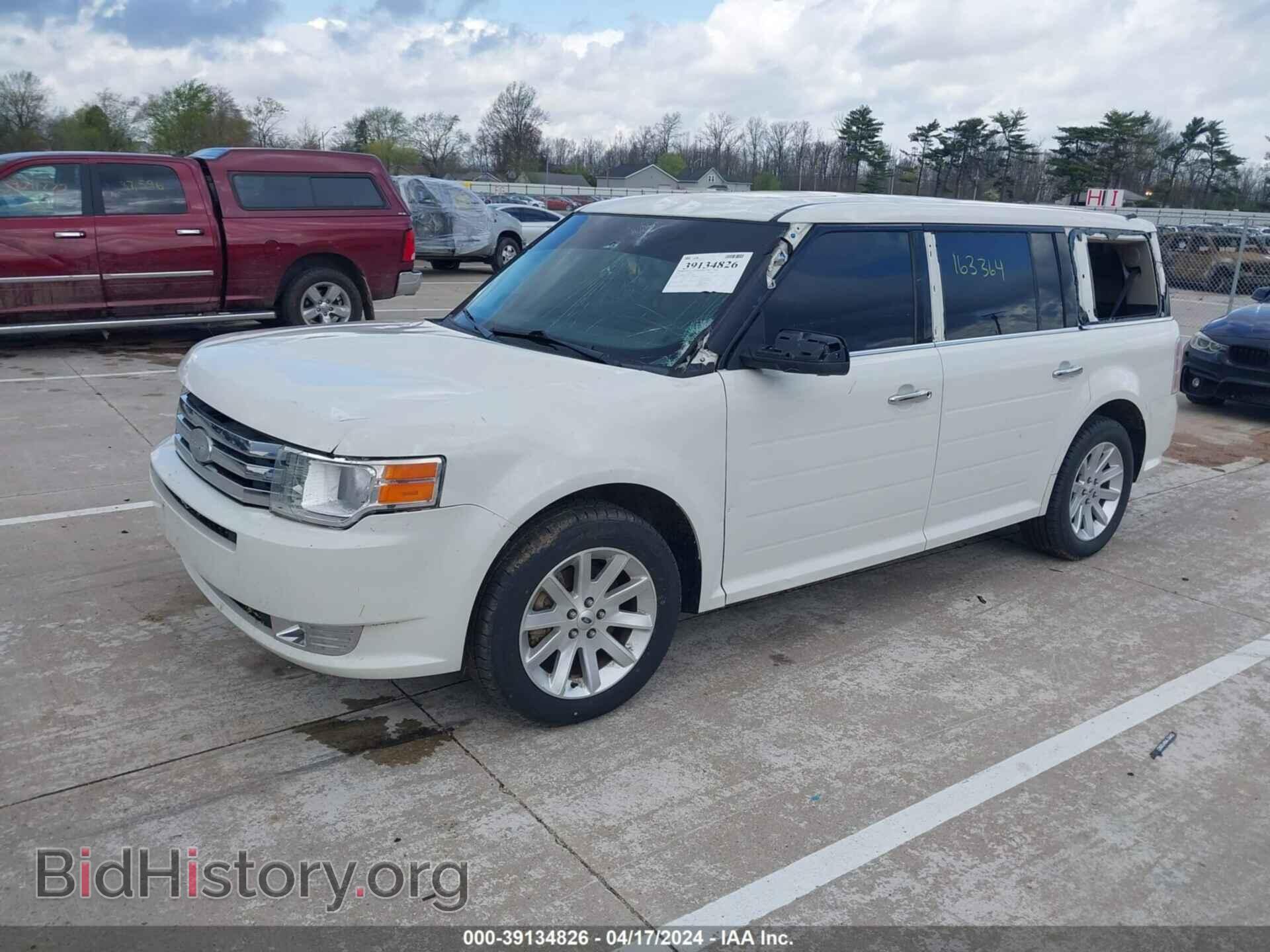 2011 FORD FLEX - VIN: 2FMGK5CC3BBD16338 - Photo 2