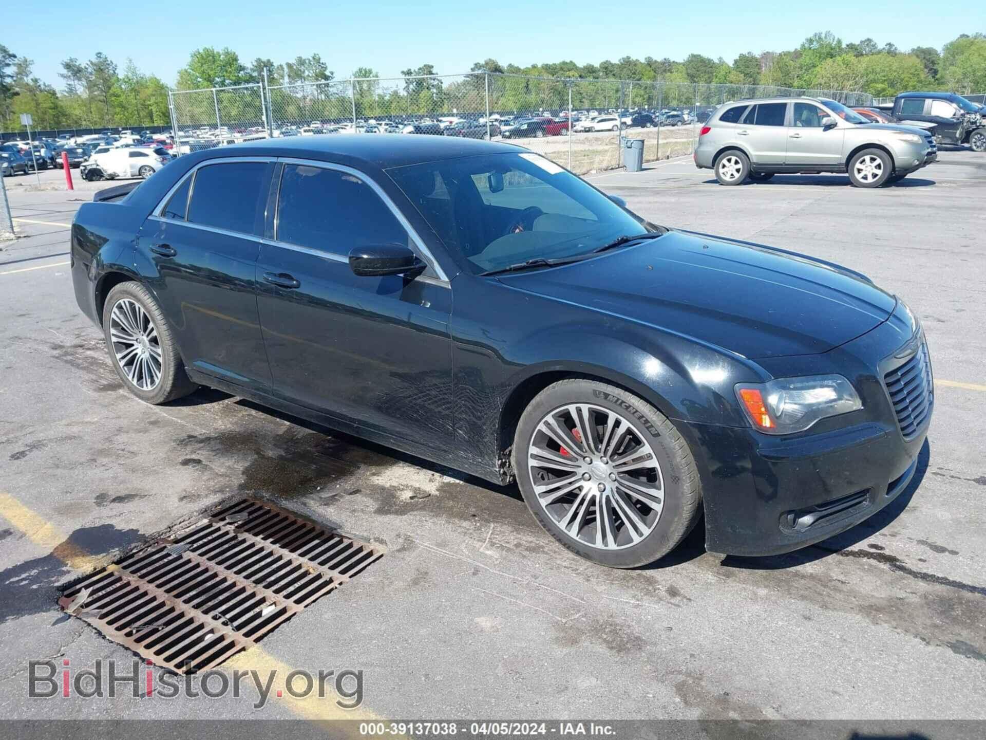 Фотография 2C3CCABG9CH231763 - CHRYSLER 300 2012