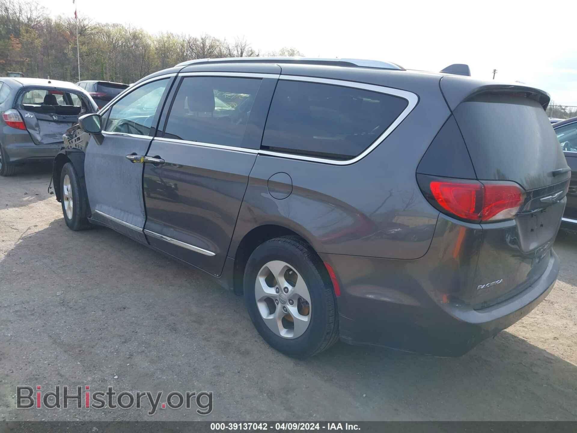 2017 CHRYSLER PACIFICA - VIN: 2C4RC1EG0HR579034 - Photo 3
