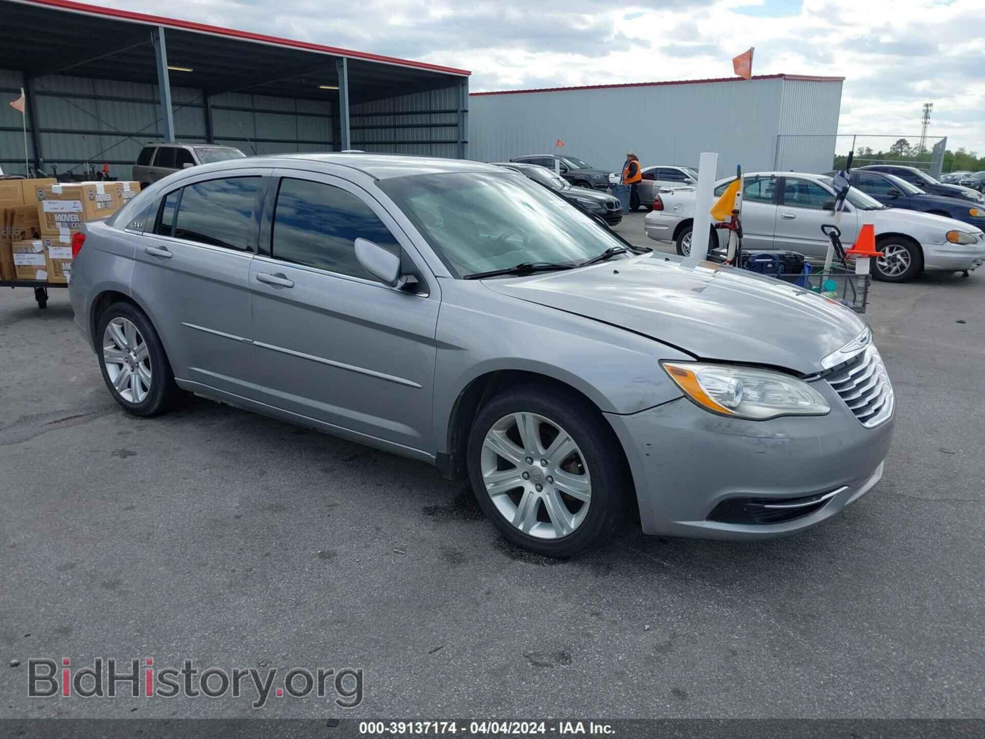Фотография 1C3CCBBB8DN656281 - CHRYSLER 200 2013