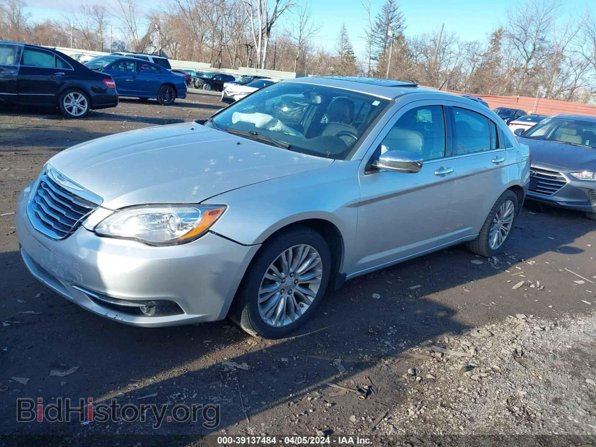 2012 CHRYSLER 200 - VIN: 1C3CCBCB9CN302511 - Фото 2