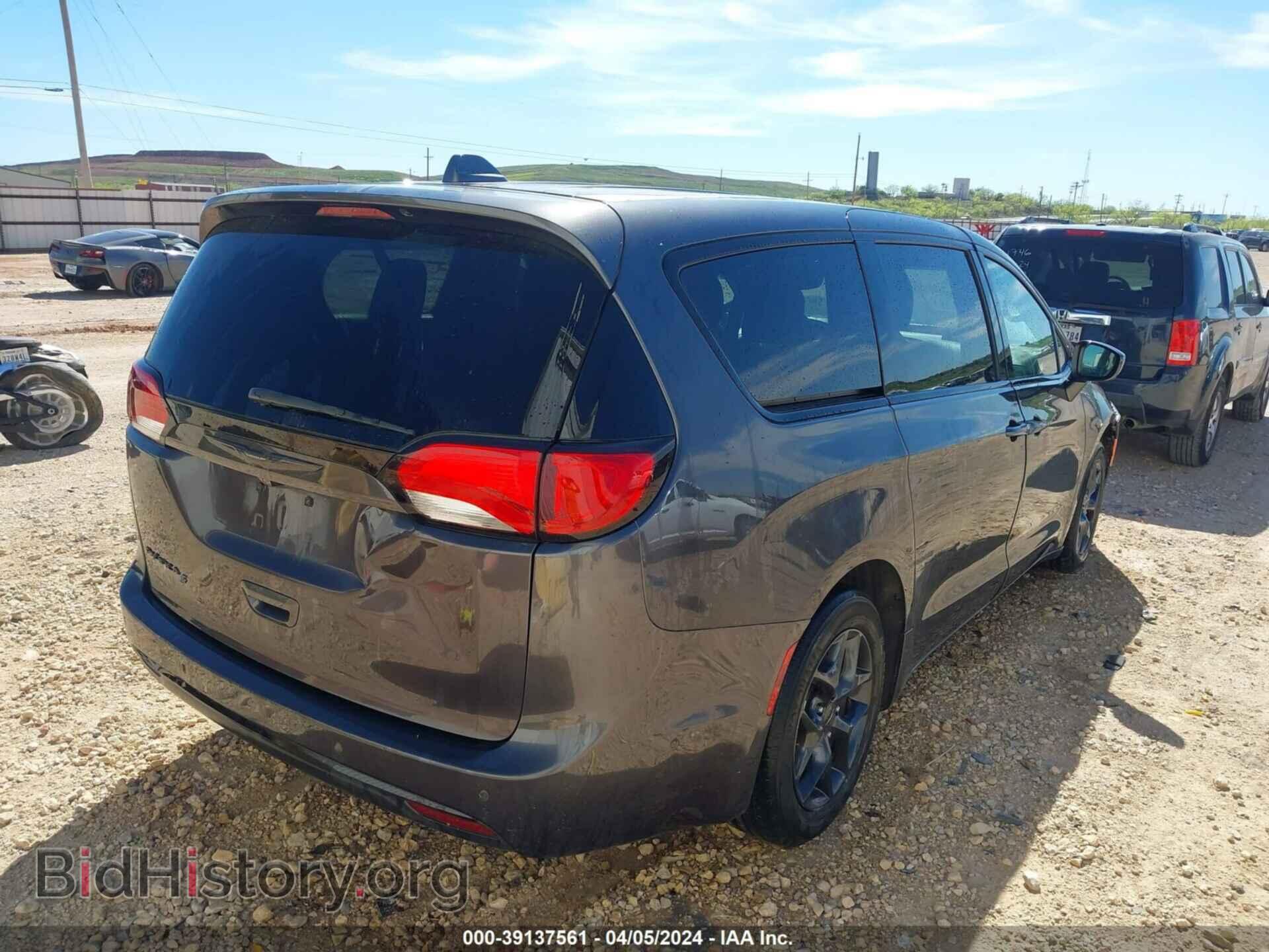 2019 CHRYSLER PACIFICA - VIN: 2C4RC1FG0KR522838 - Фото 4