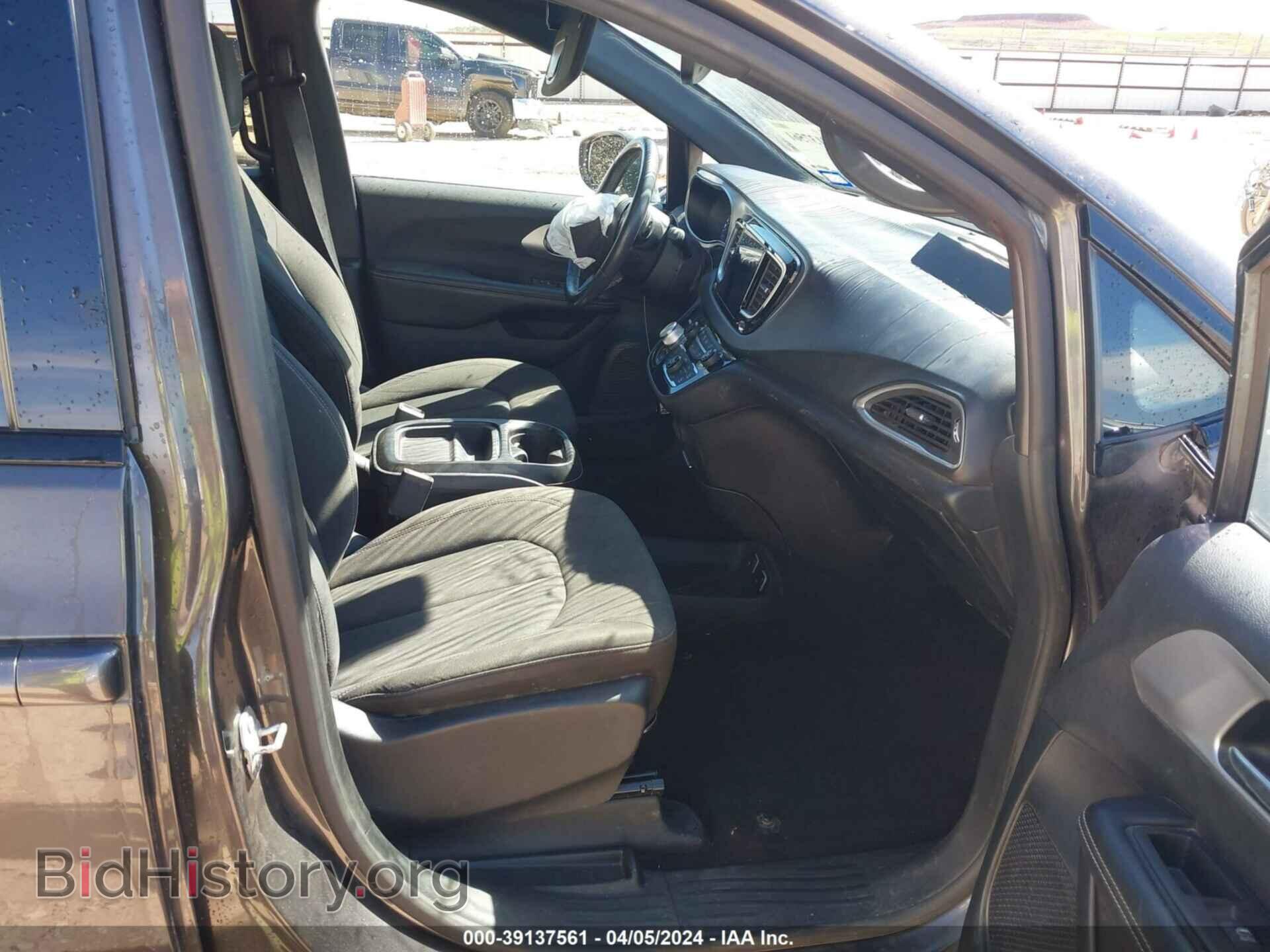 2019 CHRYSLER PACIFICA - VIN: 2C4RC1FG0KR522838 - Фото 5
