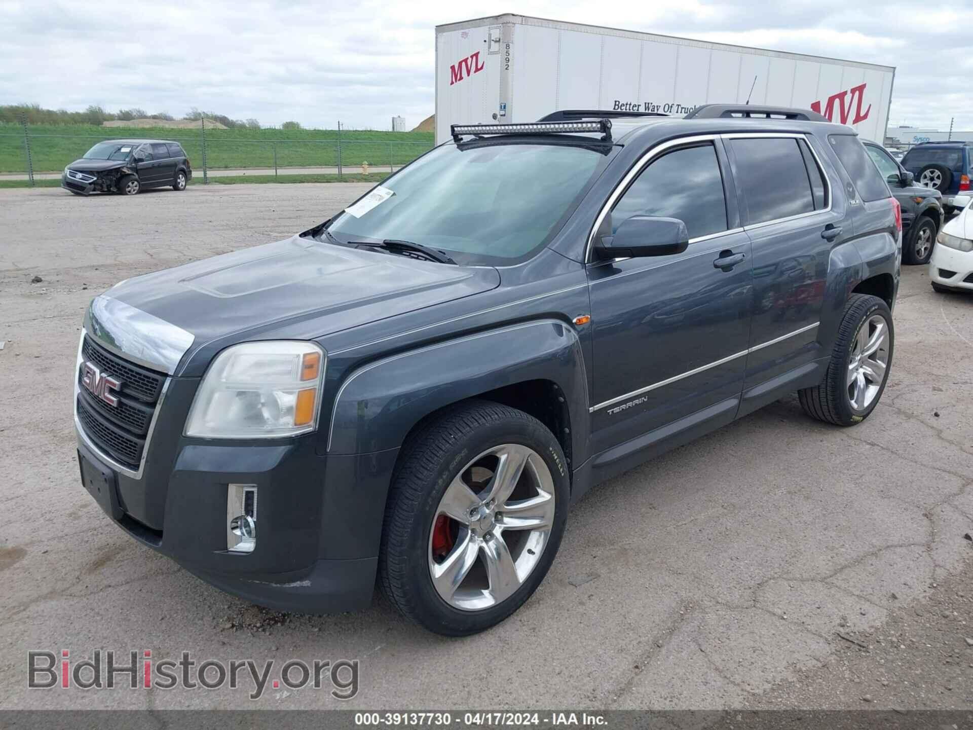 2011 GMC TERRAIN - VIN: 2CTFLSE58B6270822 - Фото 2