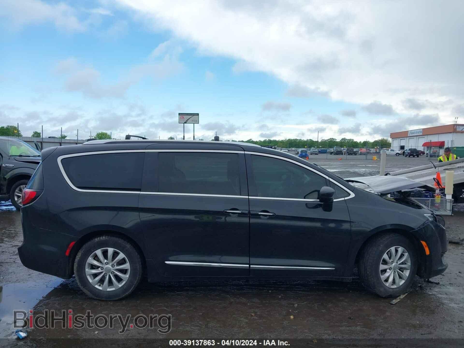 2019 CHRYSLER PACIFICA - VIN: 2C4RC1BG1KR581354 - Photo 13