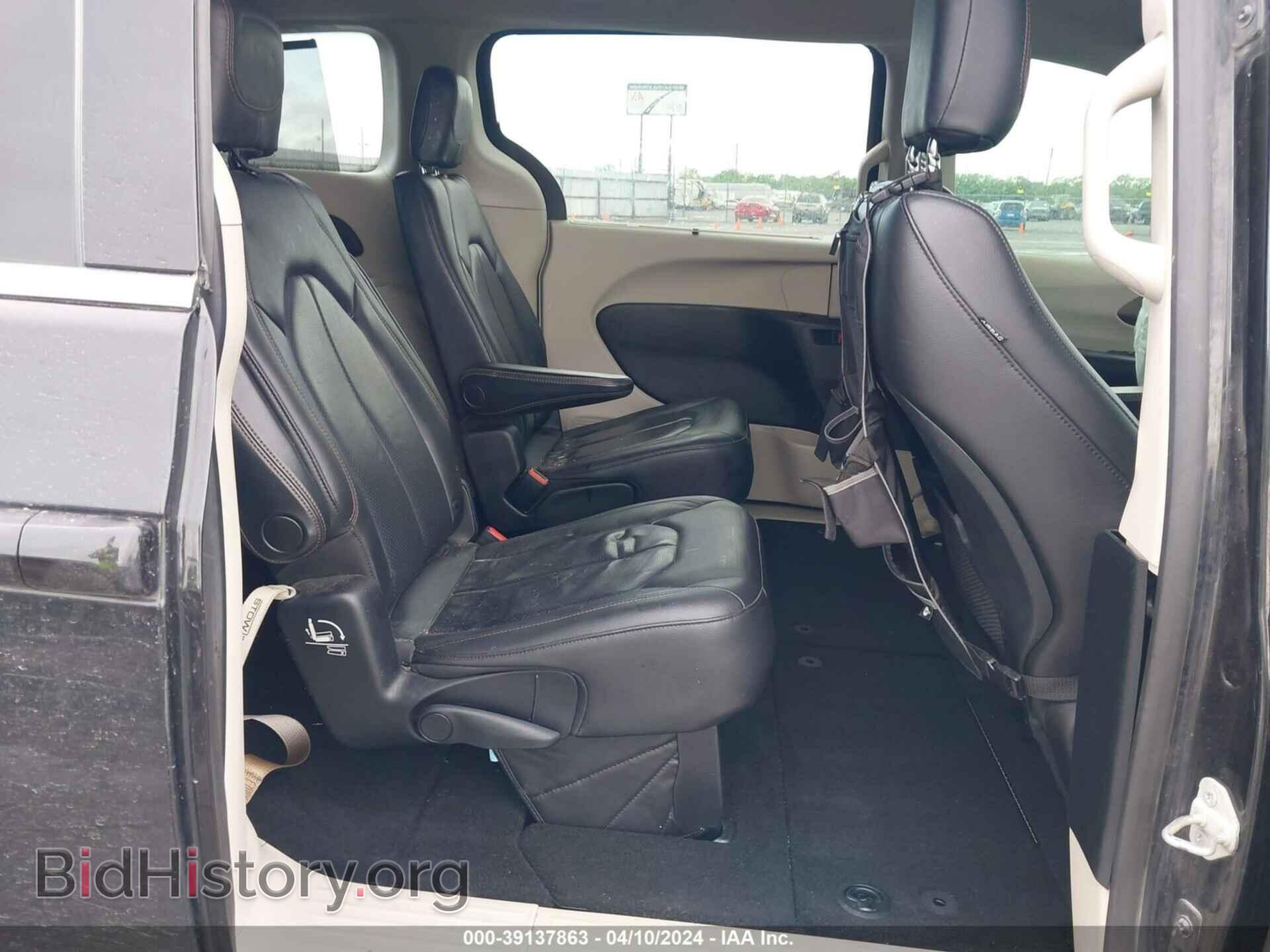 2019 CHRYSLER PACIFICA - VIN: 2C4RC1BG1KR581354 - Photo 8