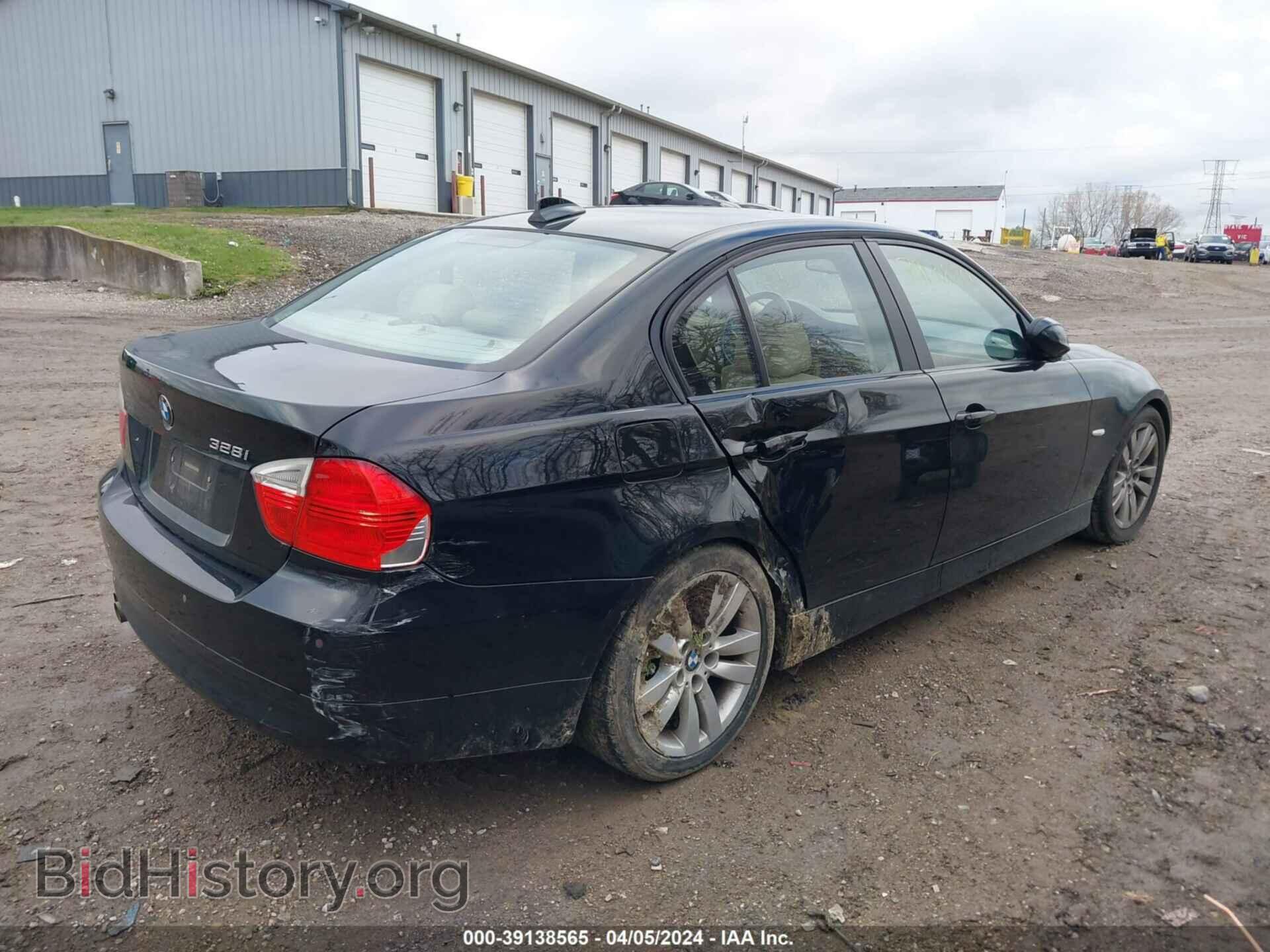 2007 BMW 328I - VIN: WBAVA37547NL12595 - Фото 4
