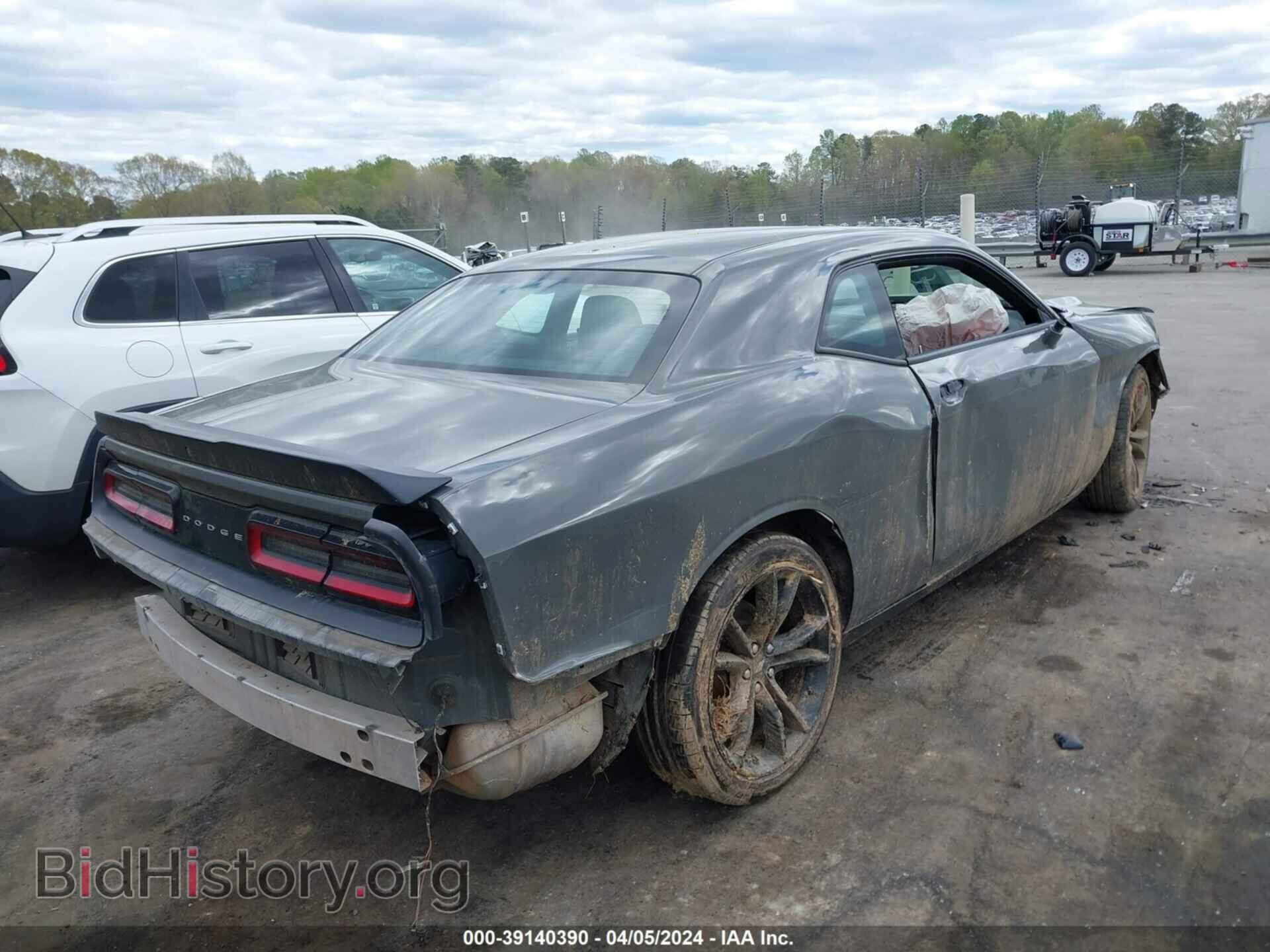 2018 DODGE CHALLENGER - VIN: 2C3CDZAG4JH131306 - Фото 4