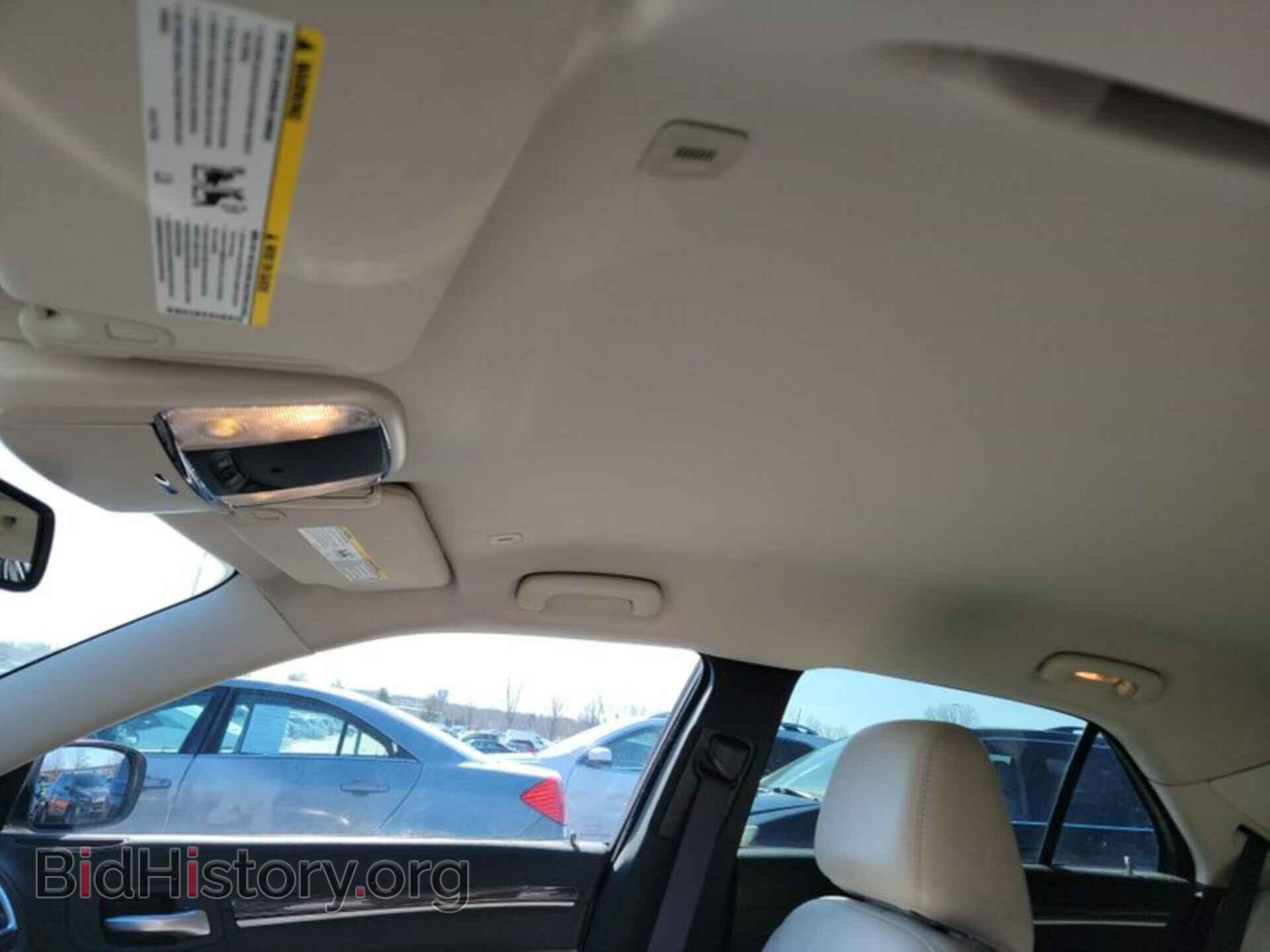 2019 CHRYSLER 300 - VIN: 2C3CCAAG6KH654428 - Фото 6