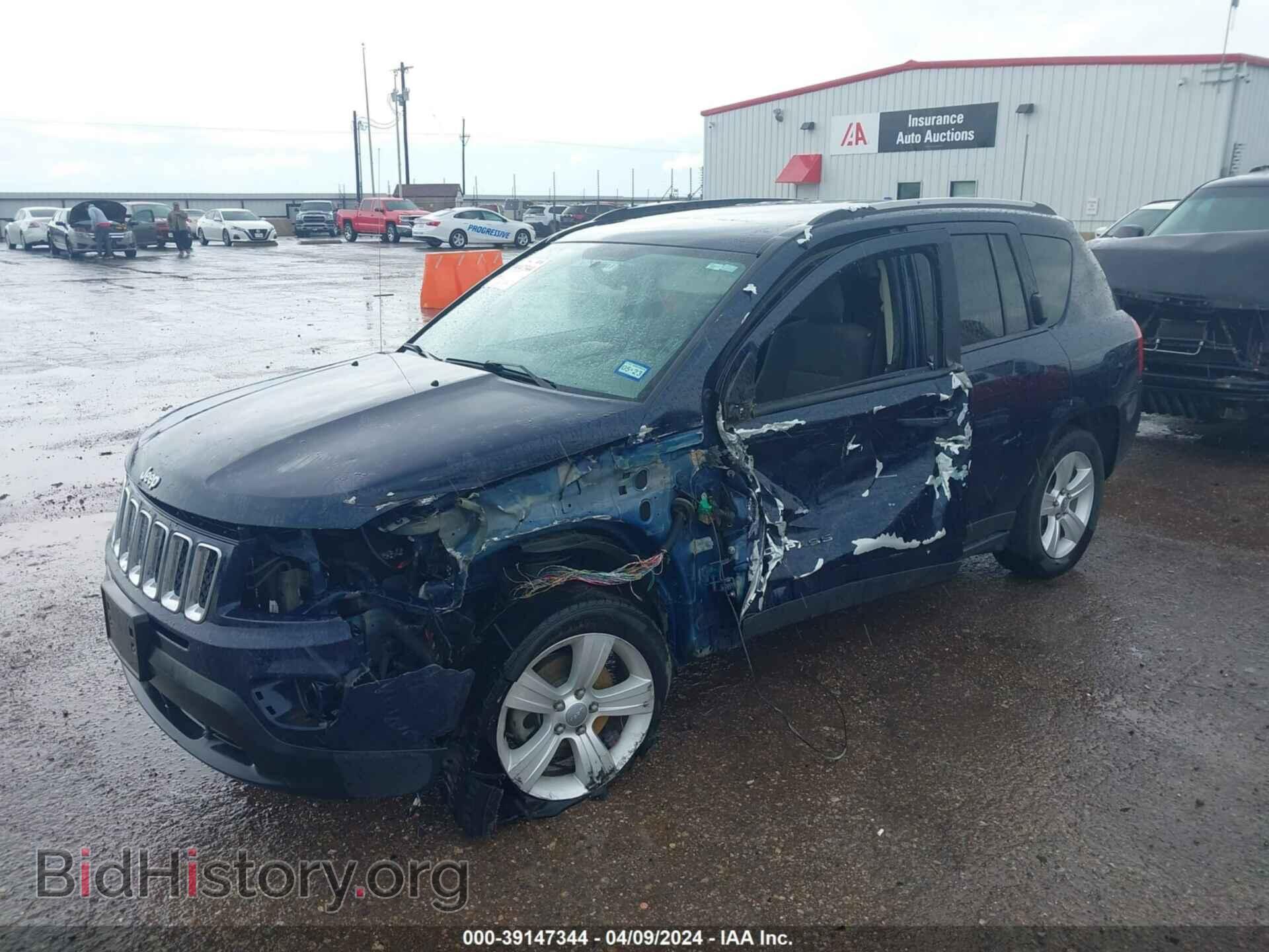 2016 JEEP COMPASS - VIN: 1C4NJCBBXGD785133 - Фото 2