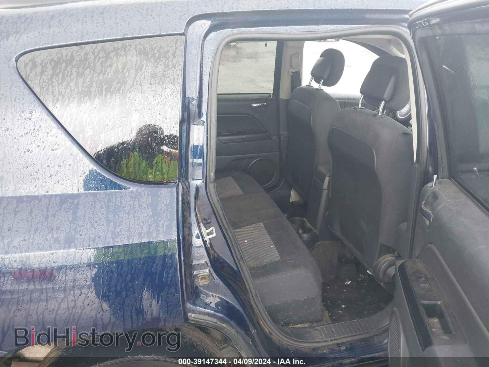 2016 JEEP COMPASS - VIN: 1C4NJCBBXGD785133 - Фото 8