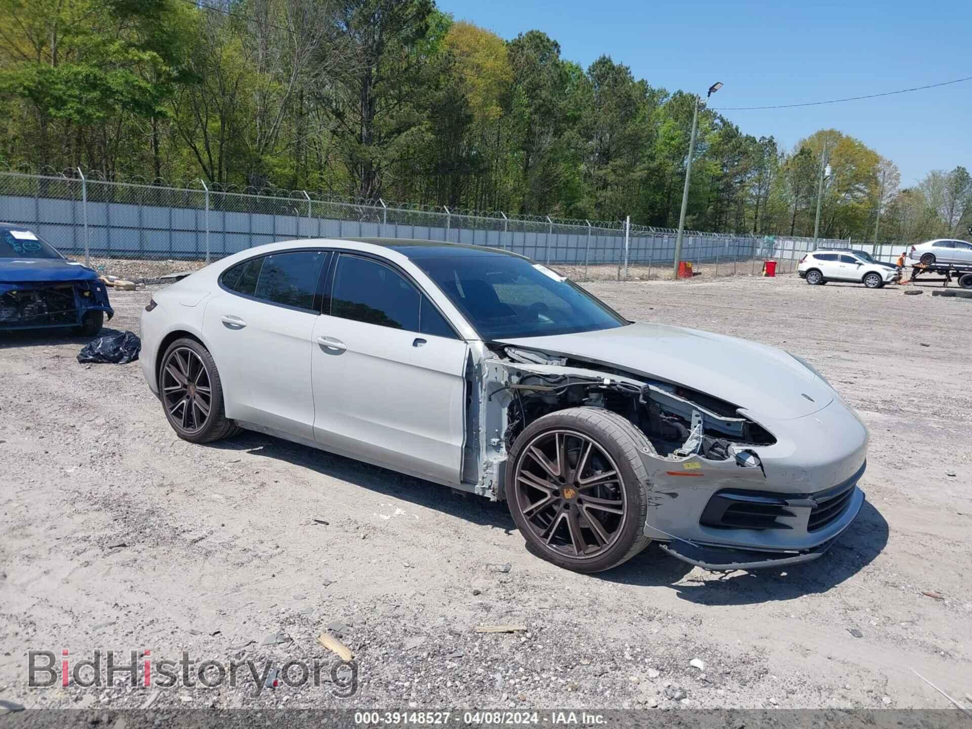 Фотография WP0AA2A74JL115855 - PORSCHE PANAMERA 2018