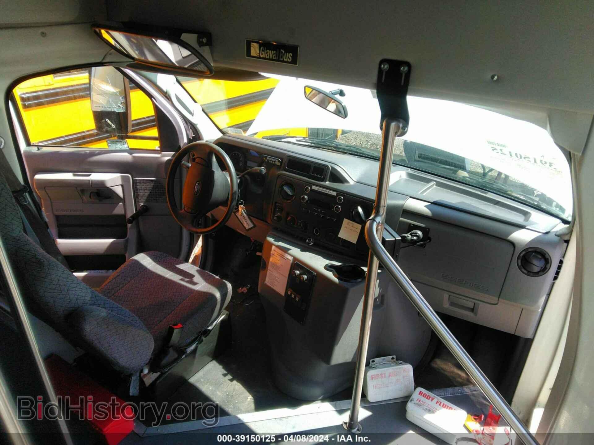 2017 FORD E-350 CUTAWAY - VIN: 1FDEE3FS4HDC24924 - Photo 6