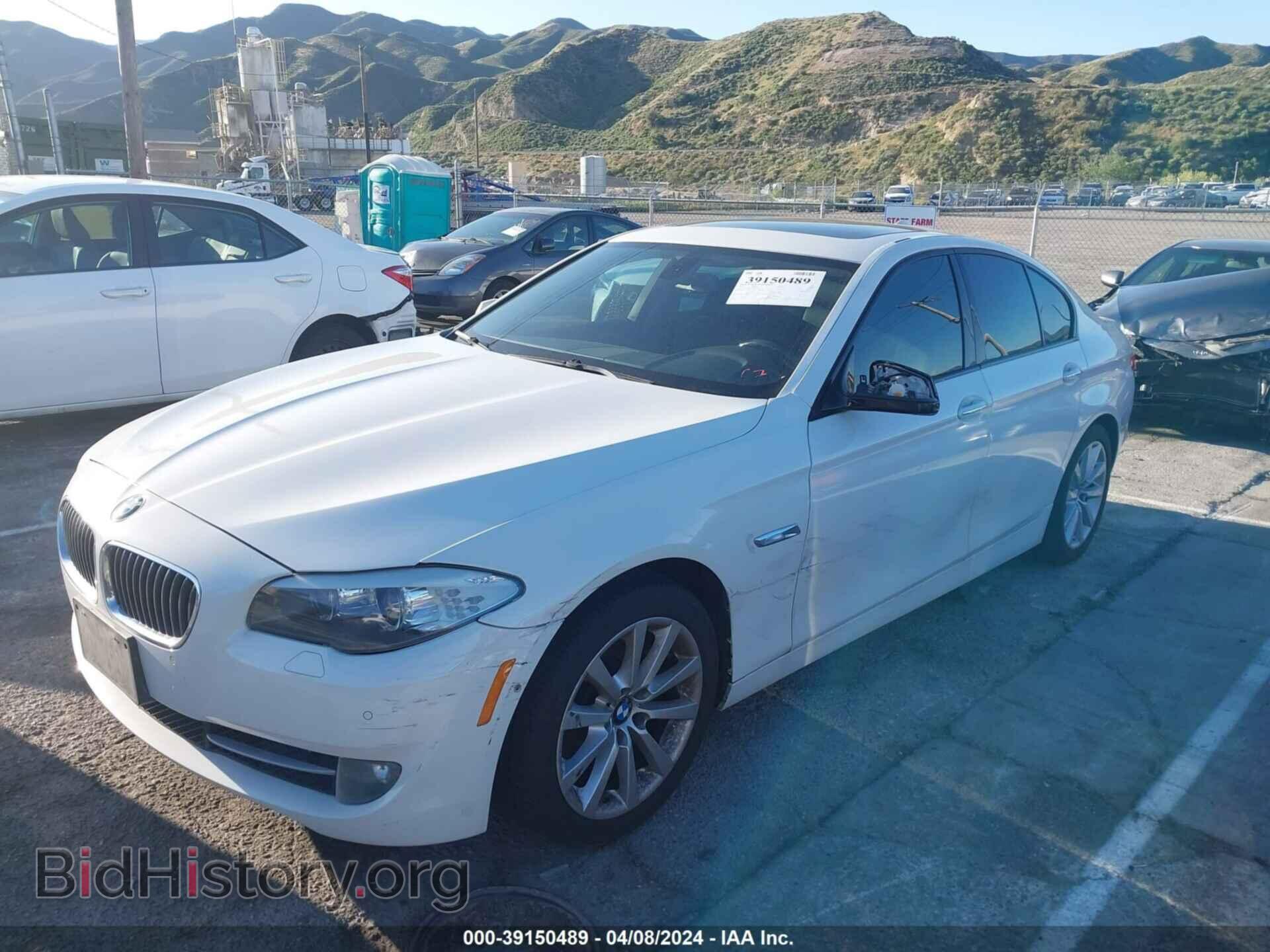 2011 BMW 528I - VIN: WBAFR1C54BC741005 - Фото 2