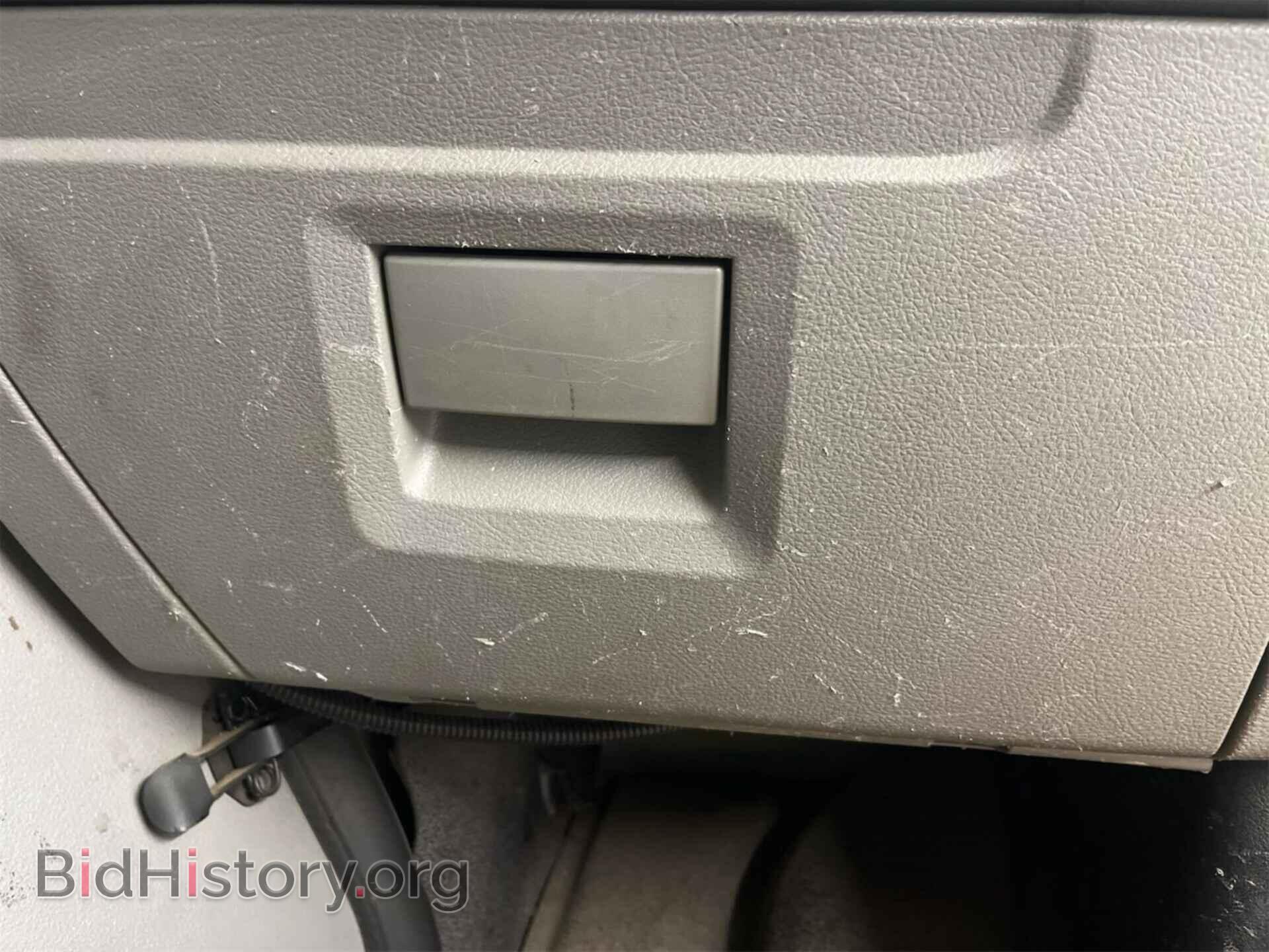 2009 FORD ECONOLINE - VIN: 1FTNE24L69DA20489 - Photo 2