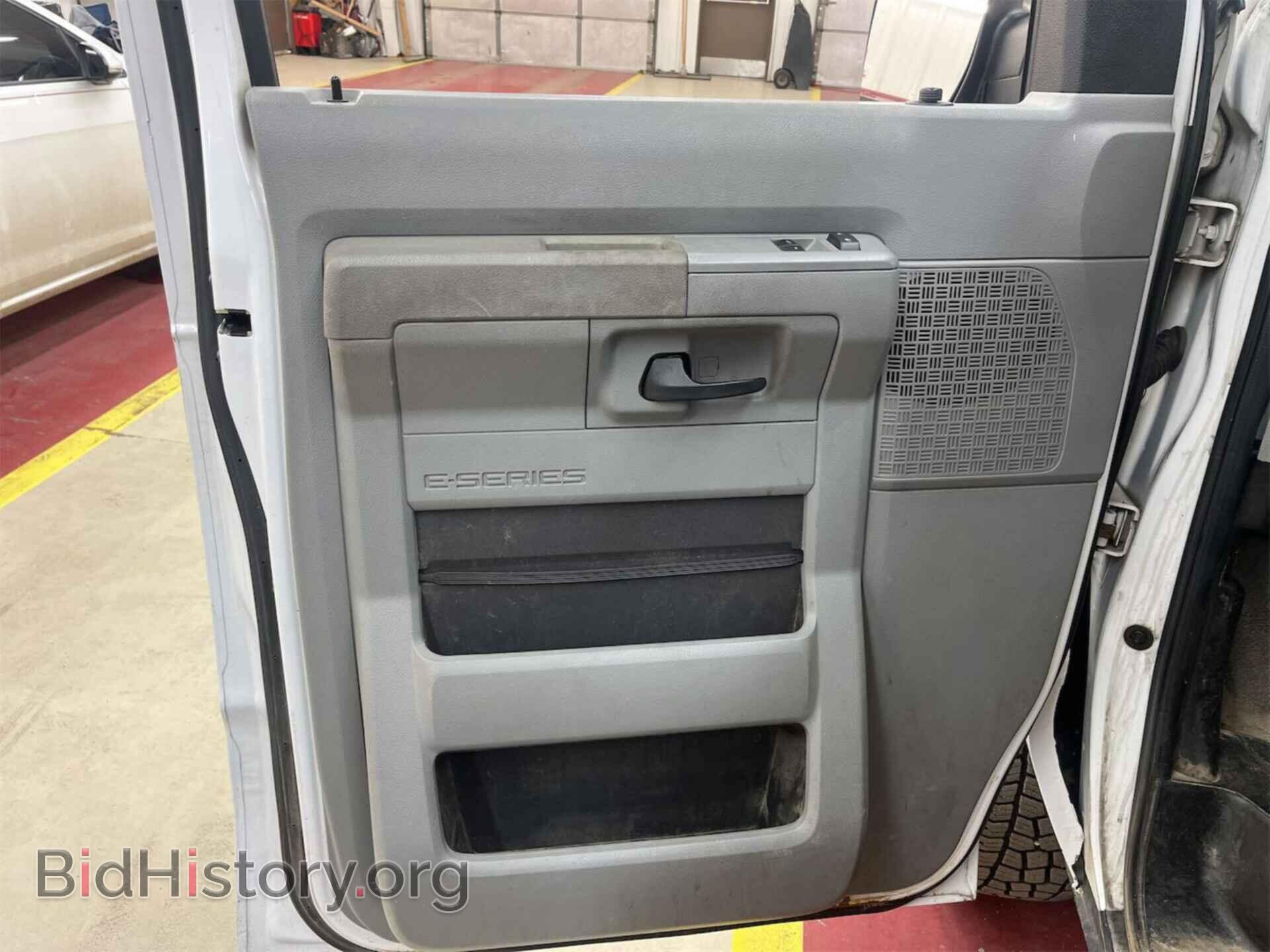 2009 FORD ECONOLINE - VIN: 1FTNE24L69DA20489 - Photo 41